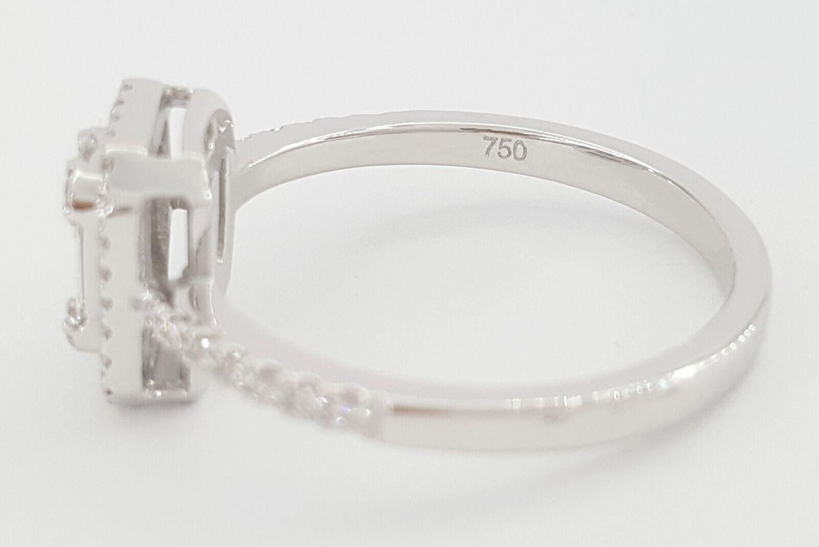 Baguette Cut Diamond 0.5 ct Halo 18k White Gold Engagement / Right Hand Ring