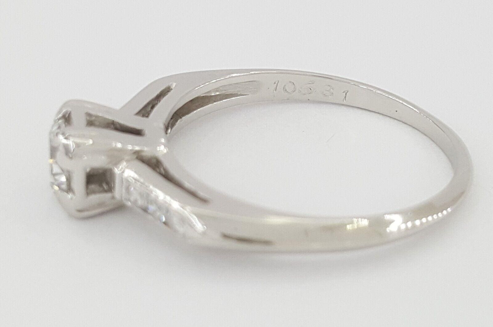 Antique Vintage 0.34 ct Round Cut Diamond Platinum Engagement Ring