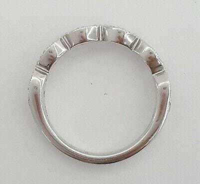 0.5 ct 14k White Gold Haft Circle Round Diamond Marquise Style Wedding Band