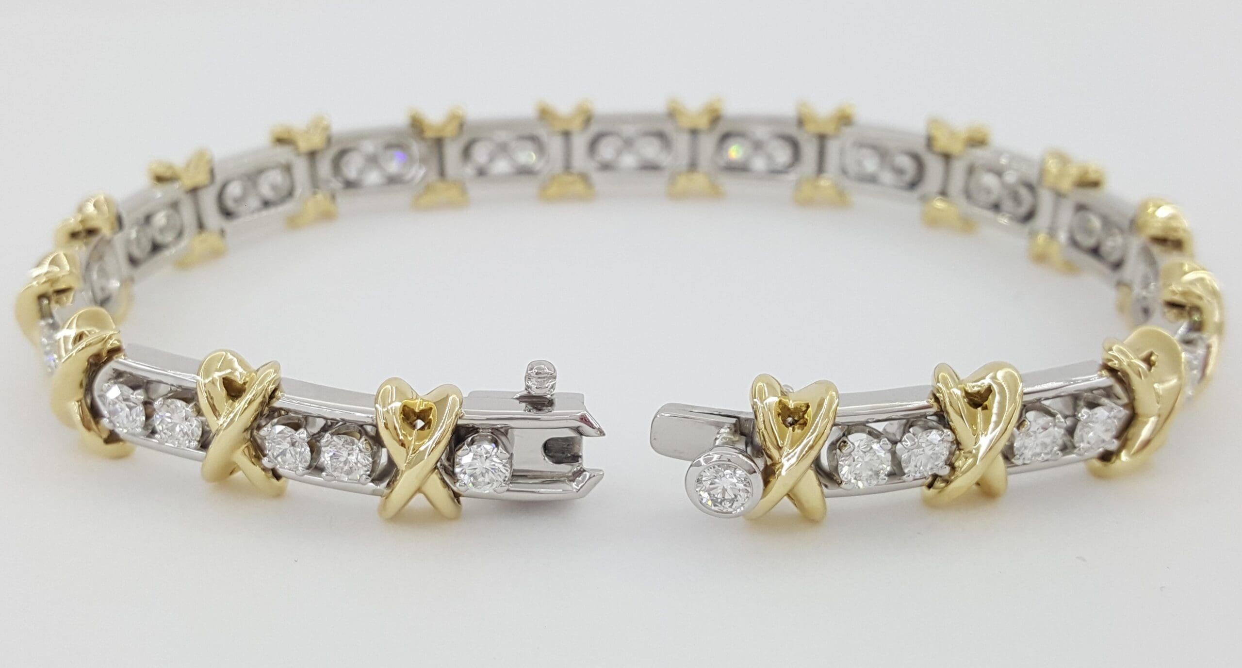 Tiffany & Co. Schlumberger 36 Stone Diamond Bracelet 3.11 ct 7" Plat 18K Rt $47K