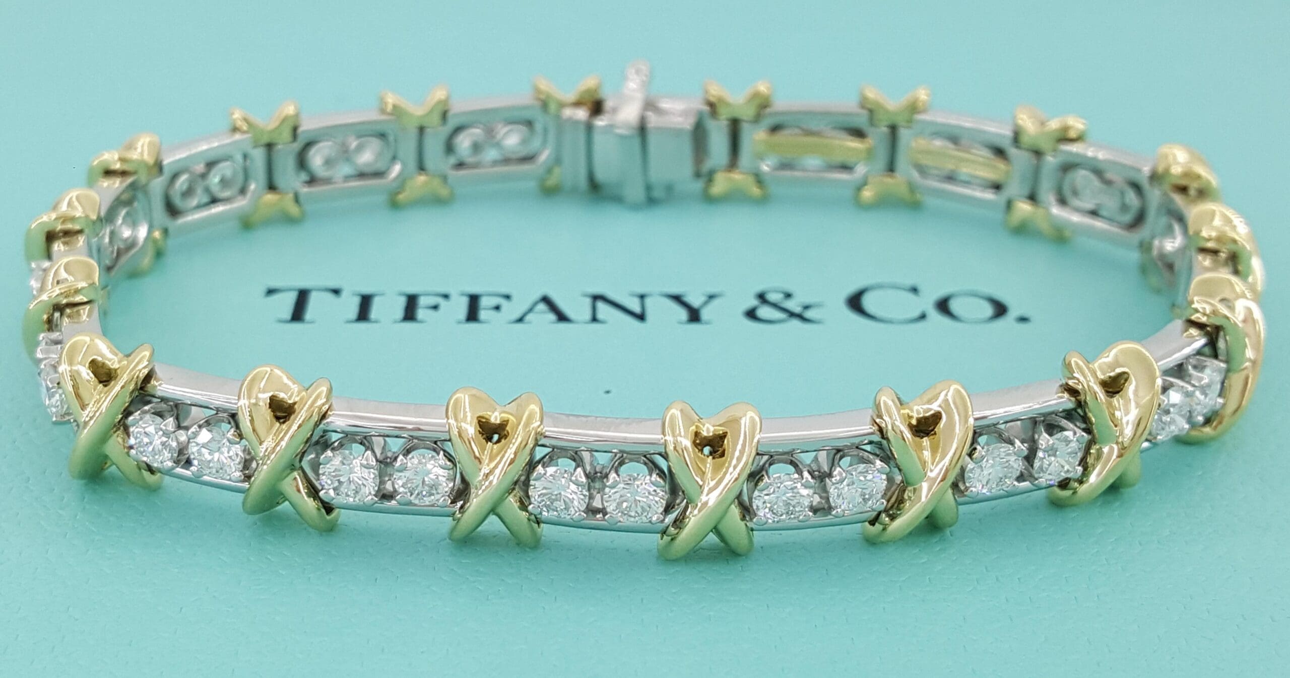 Tiffany & Co. Schlumberger 36 Stone Diamond Bracelet 3.11 ct 7" Plat 18K Rt $47K