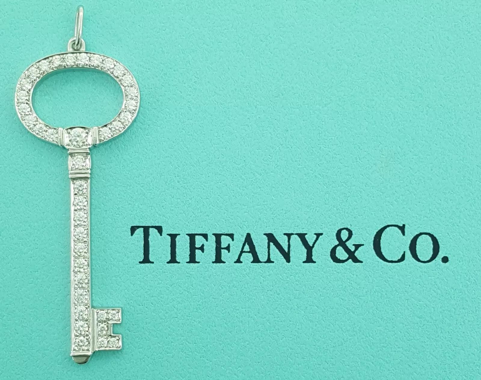 Tiffany & Co. Keys Oval Top Diamond Key Pendant Platinum 0.58 ct 1.5" Retail 7K