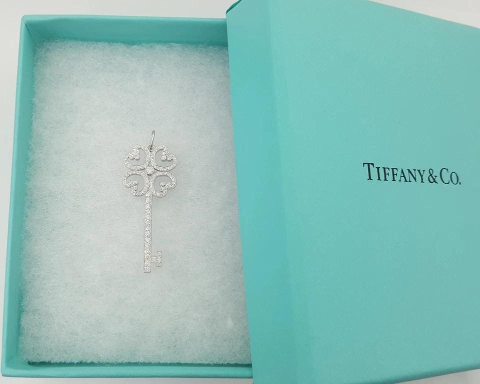 Tiffany & Co. Keys Diamond Enchant Quatra Heart Key Pendant Platinum 0.44 1.5"