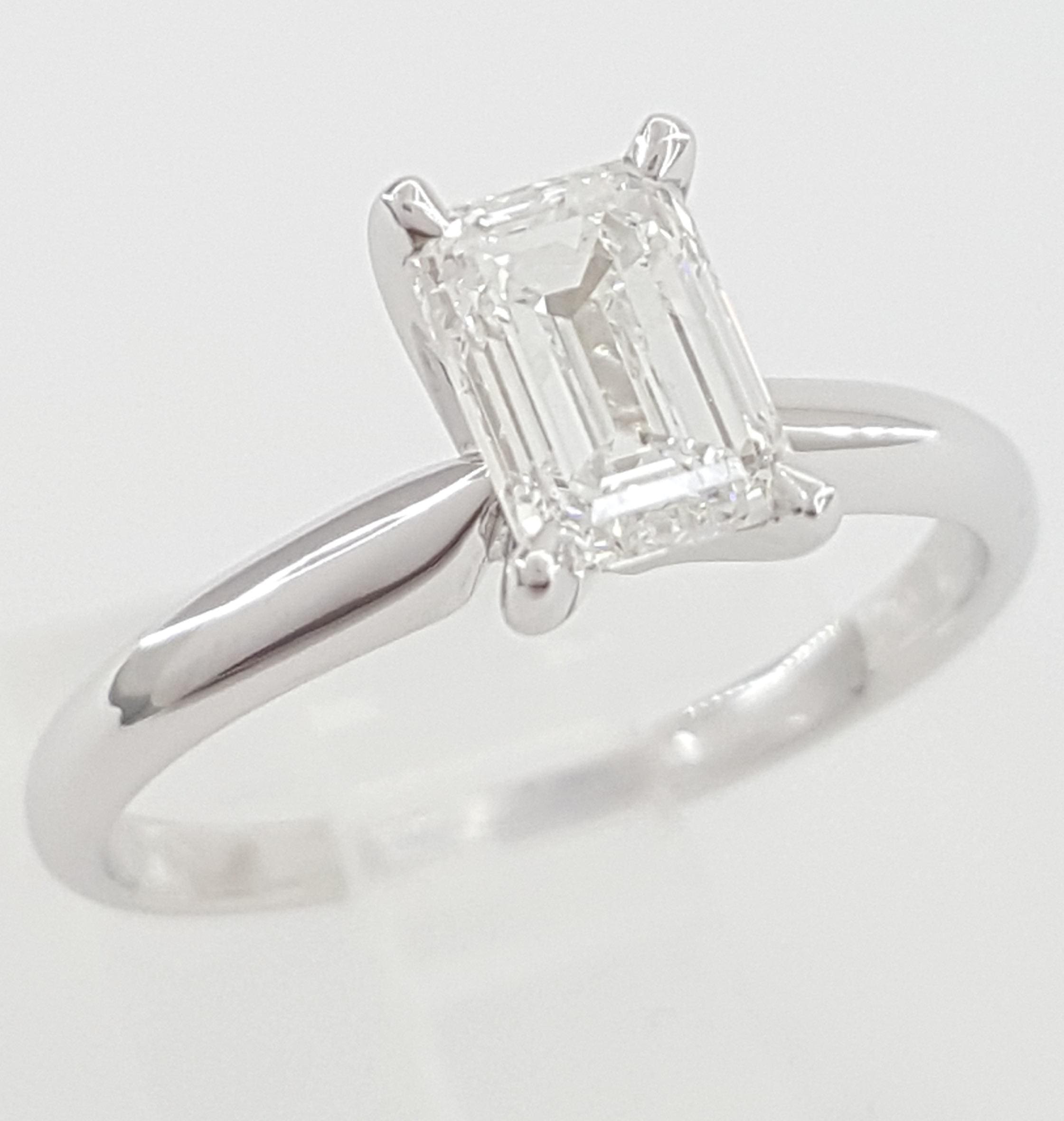 Emerald Cut Diamond Solitaire Engagement Ring 14K White Gold 0.9 ct GIA G/SI1