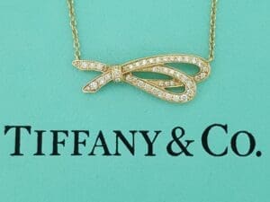 Tiffany & Co Bow Ribbon Diamond Pendant Necklace 0.39 ct 18K Rose Gold 16"