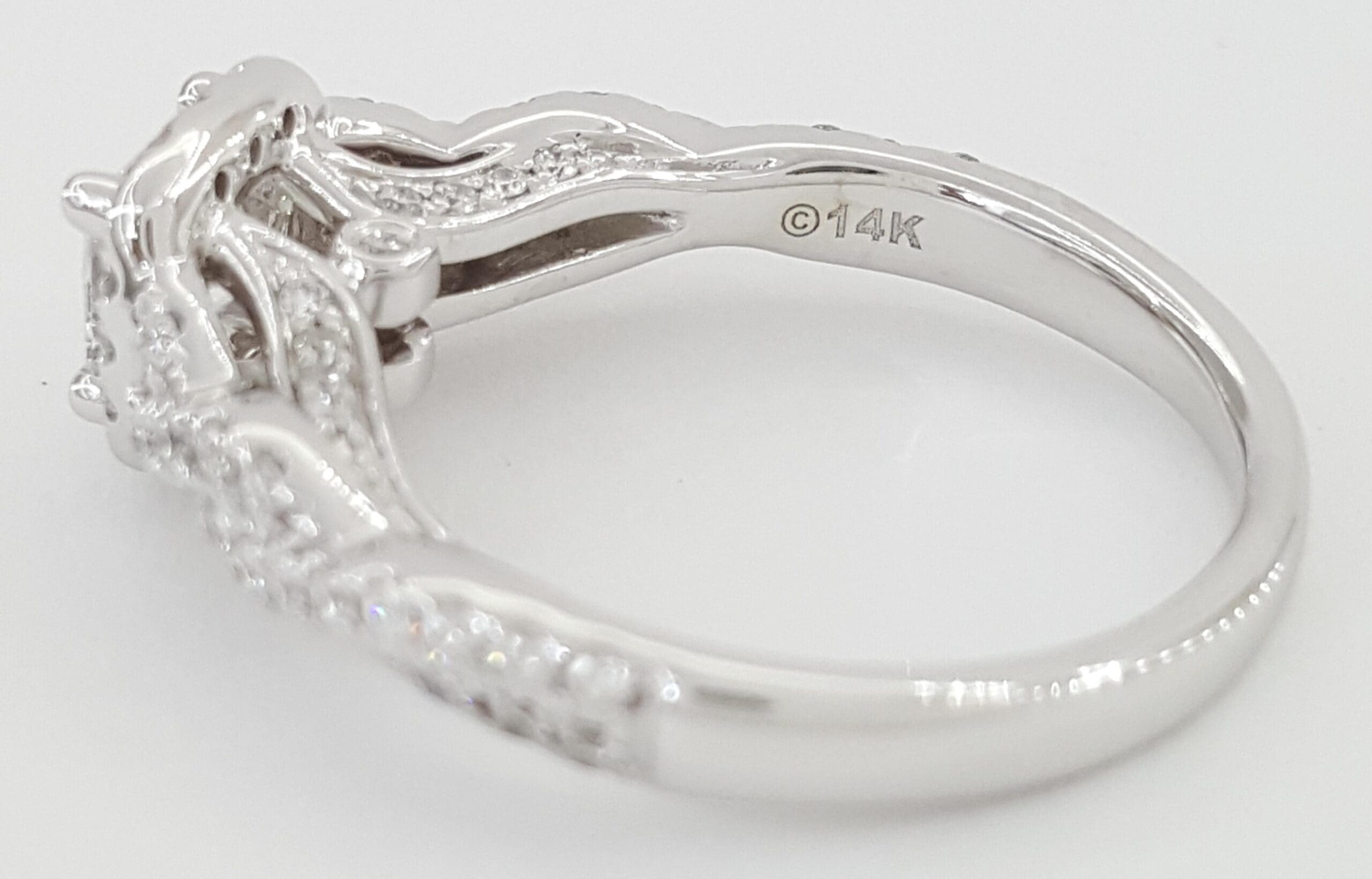 Tolkowsky Princess Cut Diamond Crossover Engagement Ring 0.85 ct 14k White Gold