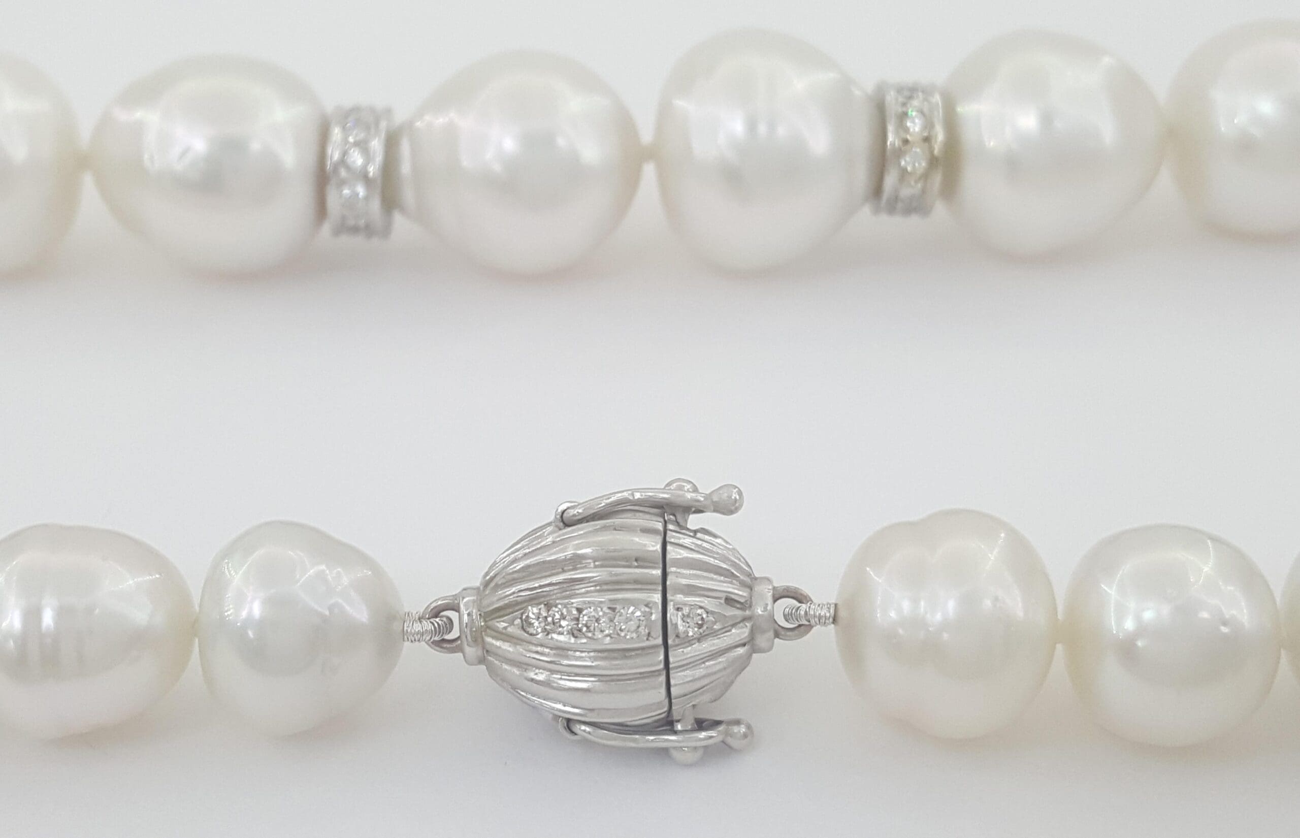 South Sea Pearl Diamond Choker Necklace 1.5 ct 16.5" 18k White Gold