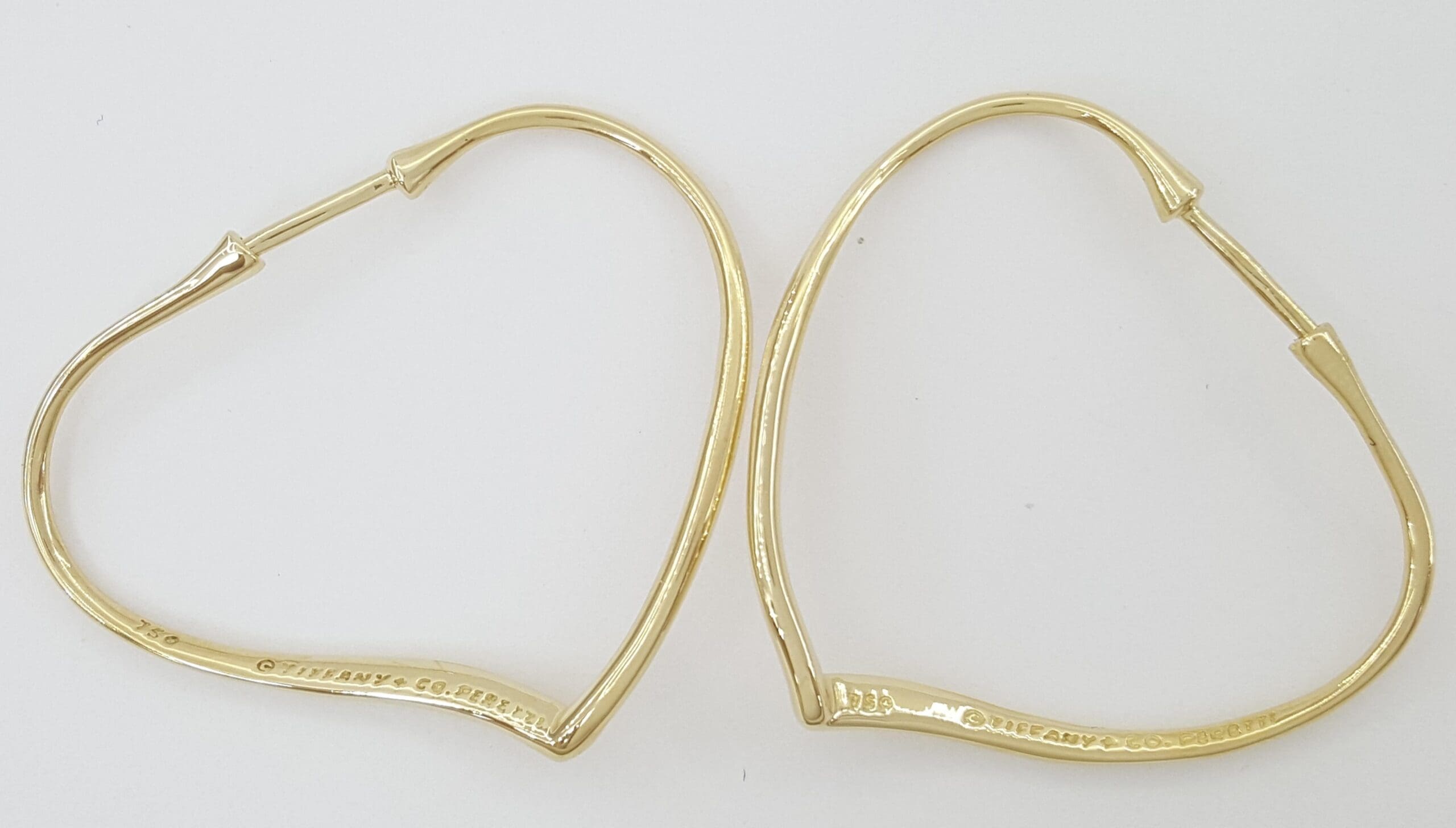 Tiffany & Co Elsa Peretti Open Heart Hoop Earrings 18k Yellow Gold Medium $6,500