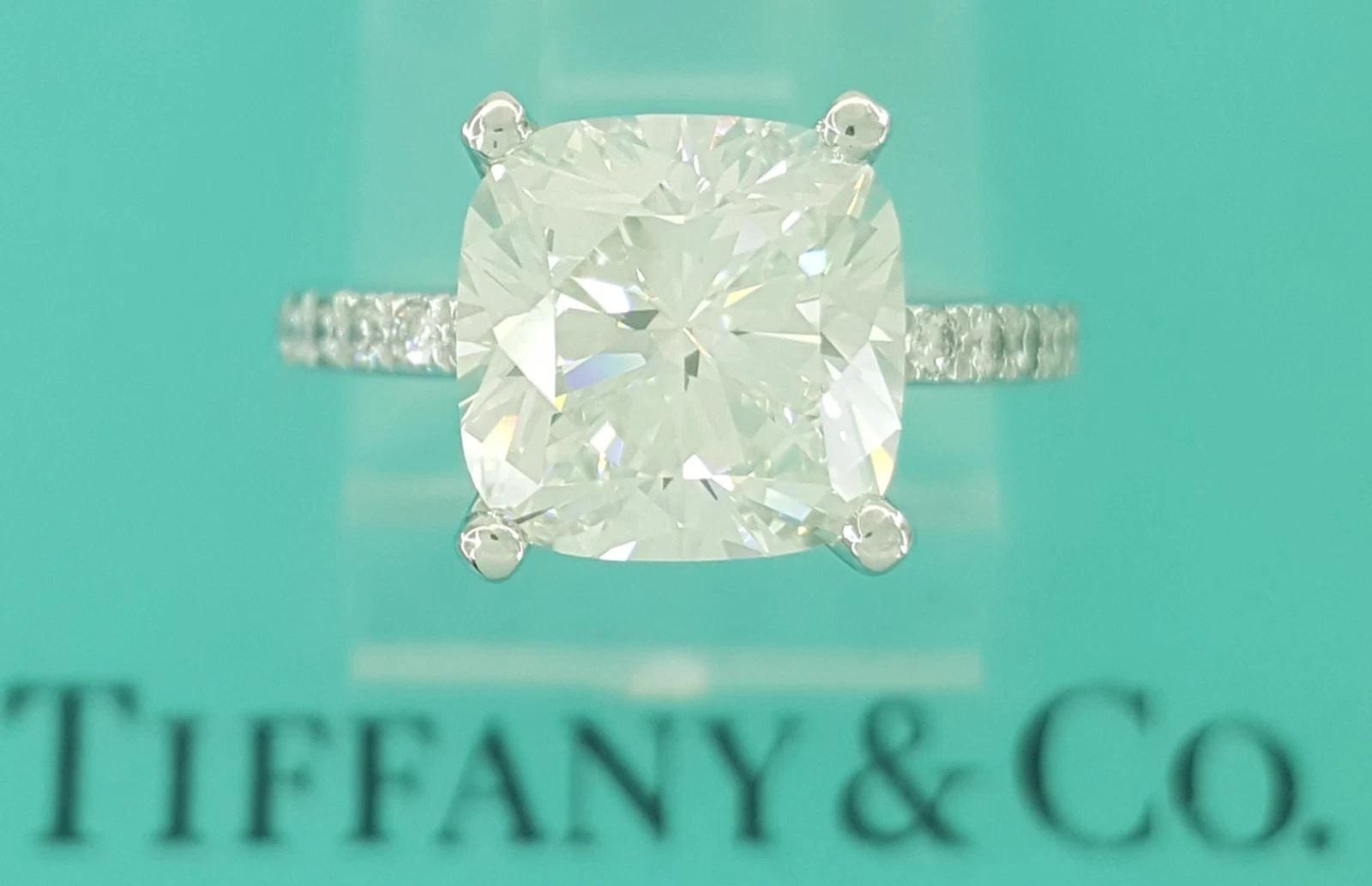 Tiffany & Co Novo Cushion Cut Diamond Engagement Ring 3.18 ct Retail $115,000