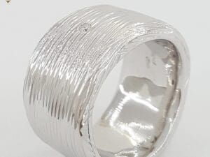 Roberto Coin Elefantino Elephant Ring 18k White Gold 15.2 Grams 13 mm