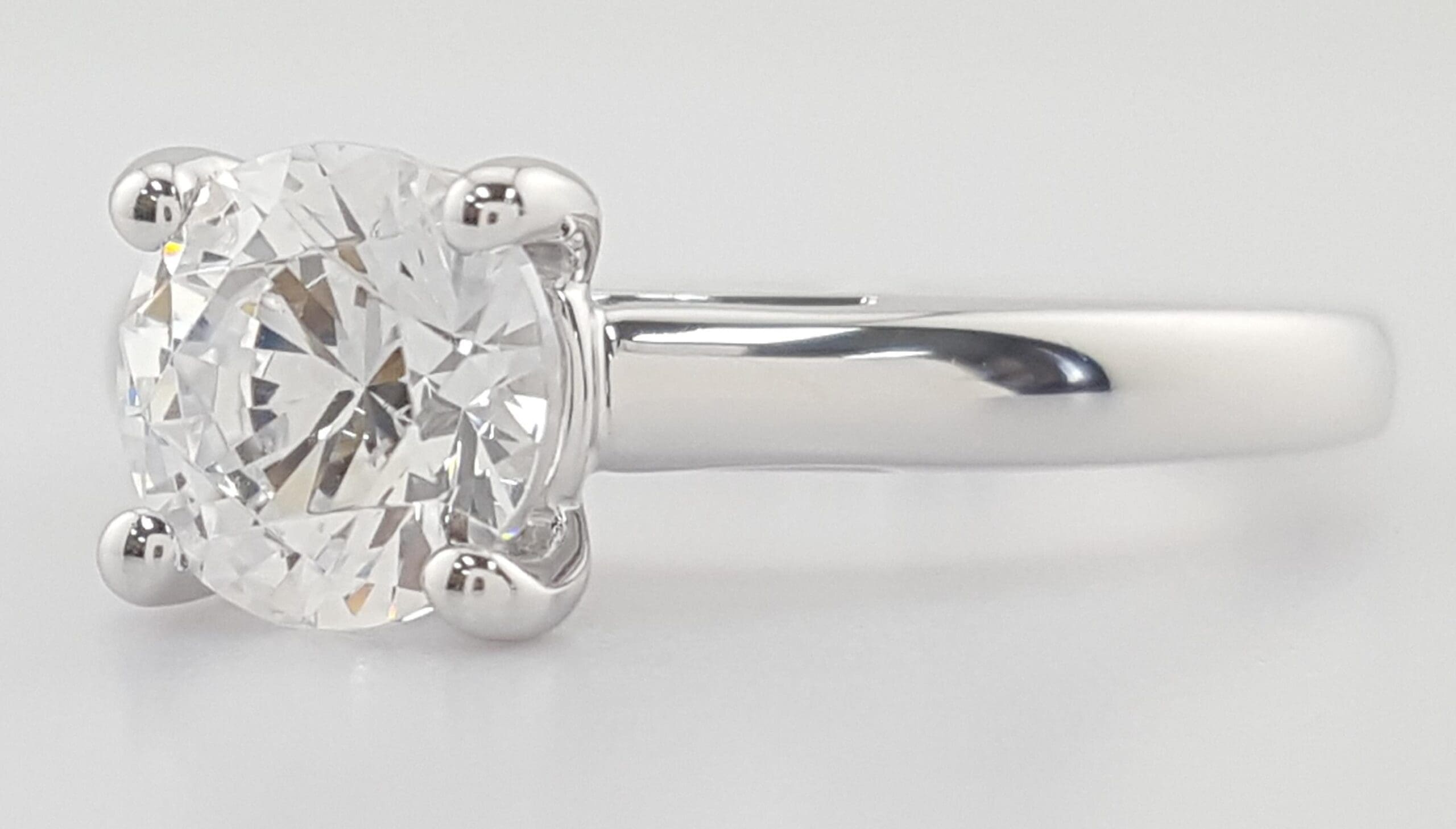 Ritani 1RZ7234 Cathedral Surprise Semi-Mount Engagement Ring 18k Gold Rtl $1492