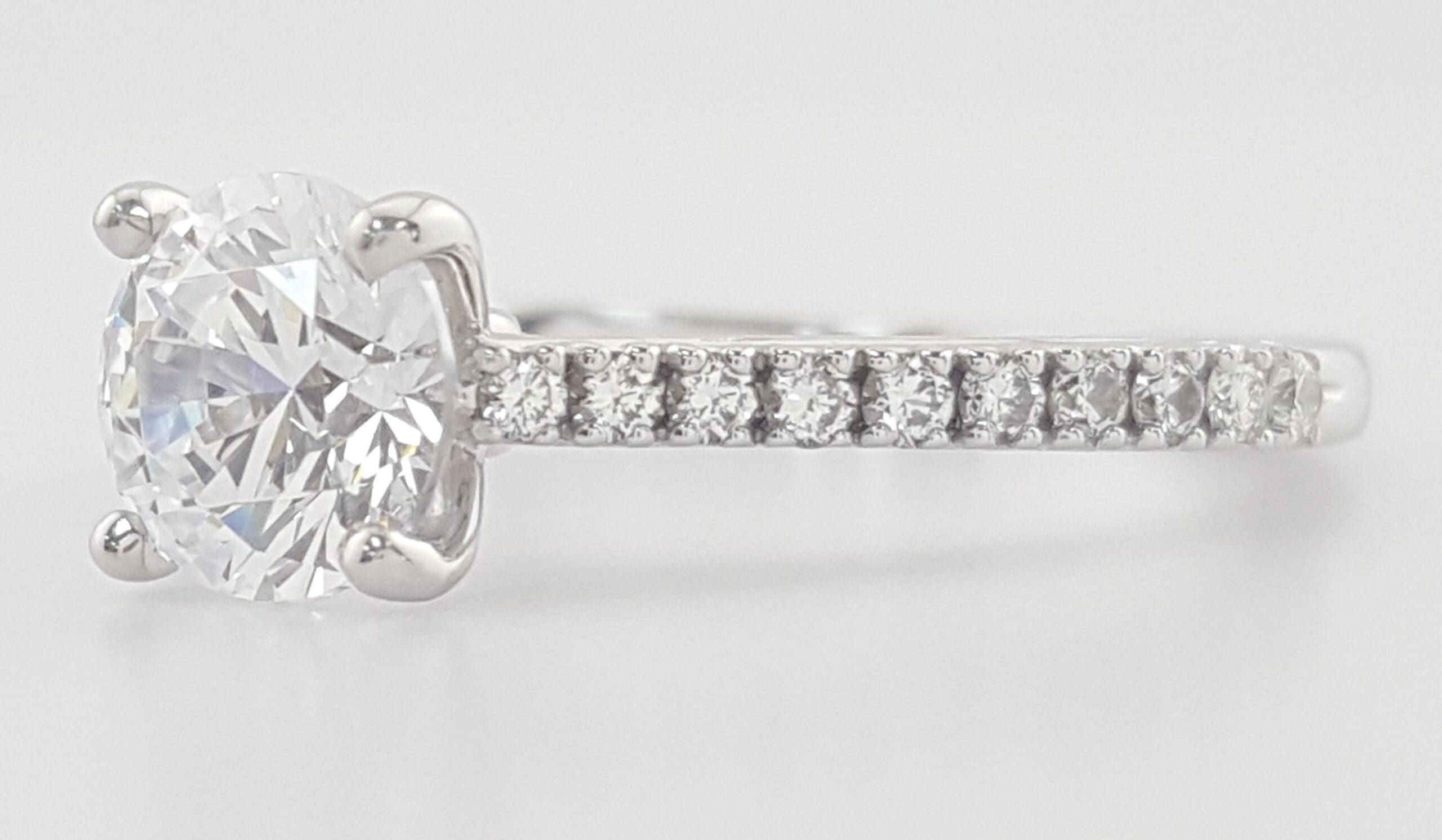 Ritani 1RZ2498 Semi-Mount Diamond Engagement Ring 0.24ct 14k White Gold Rt $1666