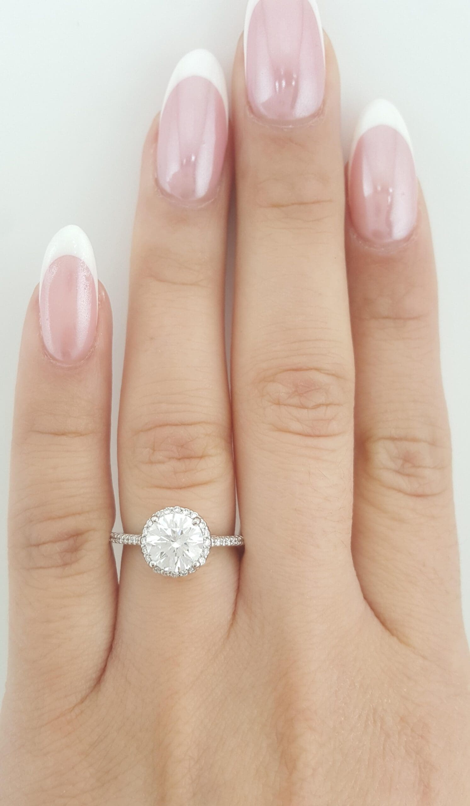 Ritani 1RZ3702 French-Set Semi-Mount Halo Engagement Ring Platinum Rt $3,650