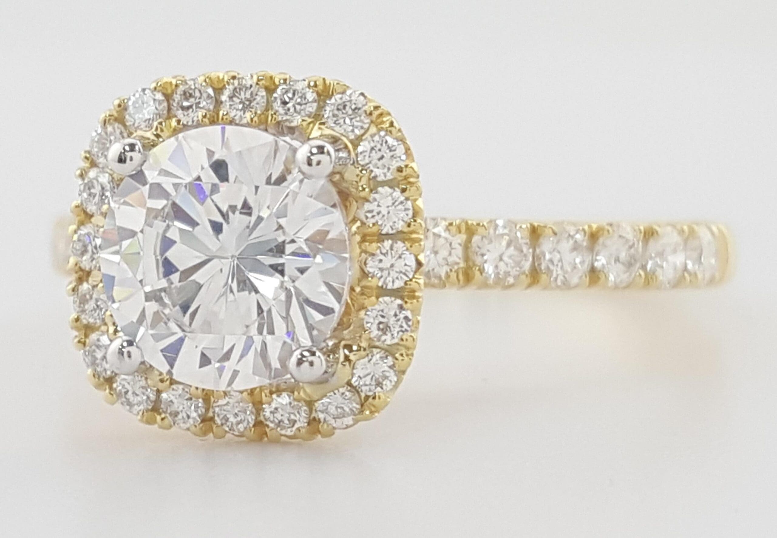 Simon G MR2132 Semi-Mount Diamond 0.44 ct 18k Yellow Gold Engagement Ring $3,570