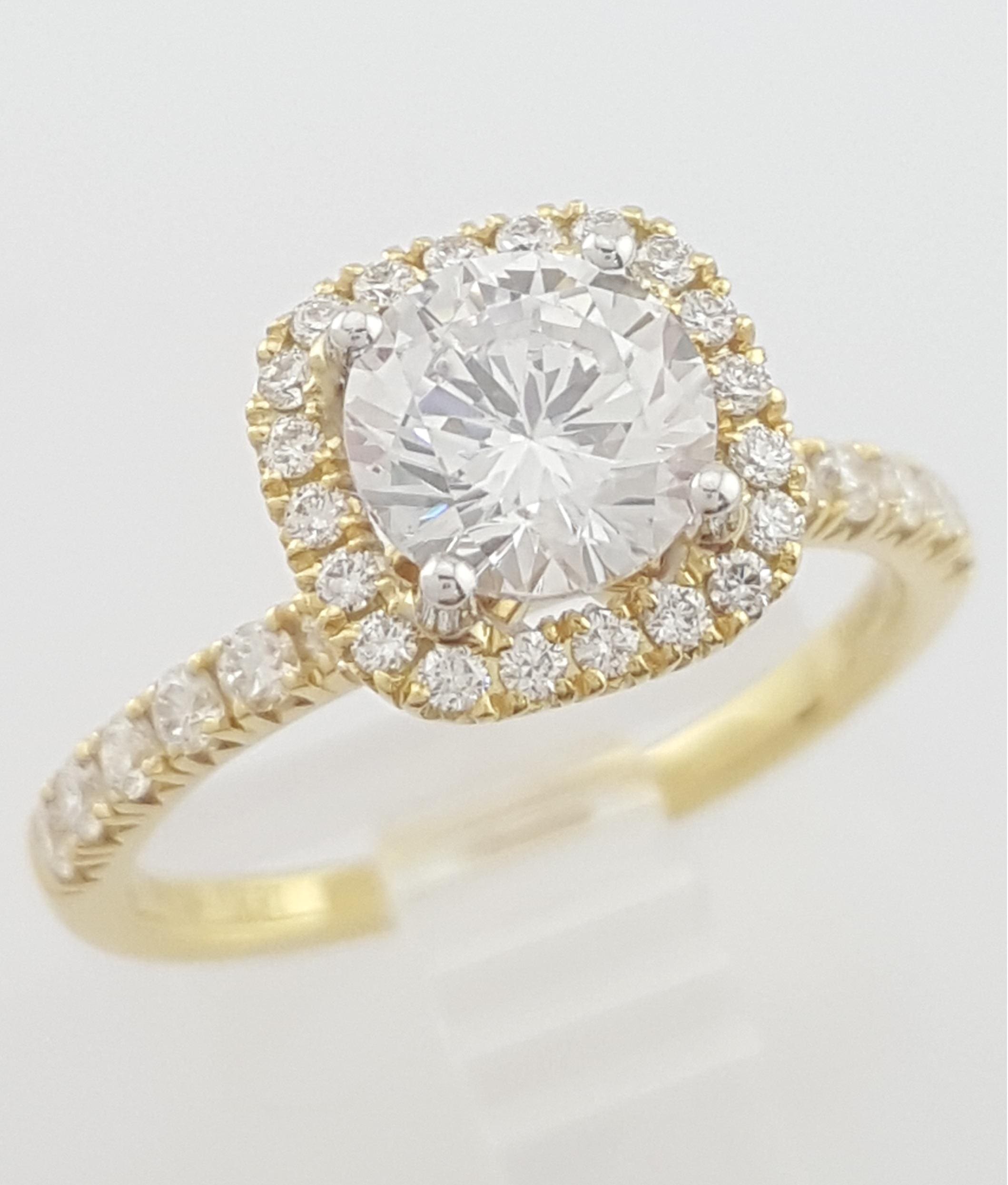 Simon G MR2132 Semi-Mount Diamond 0.44 ct 18k Yellow Gold Engagement Ring $3,570