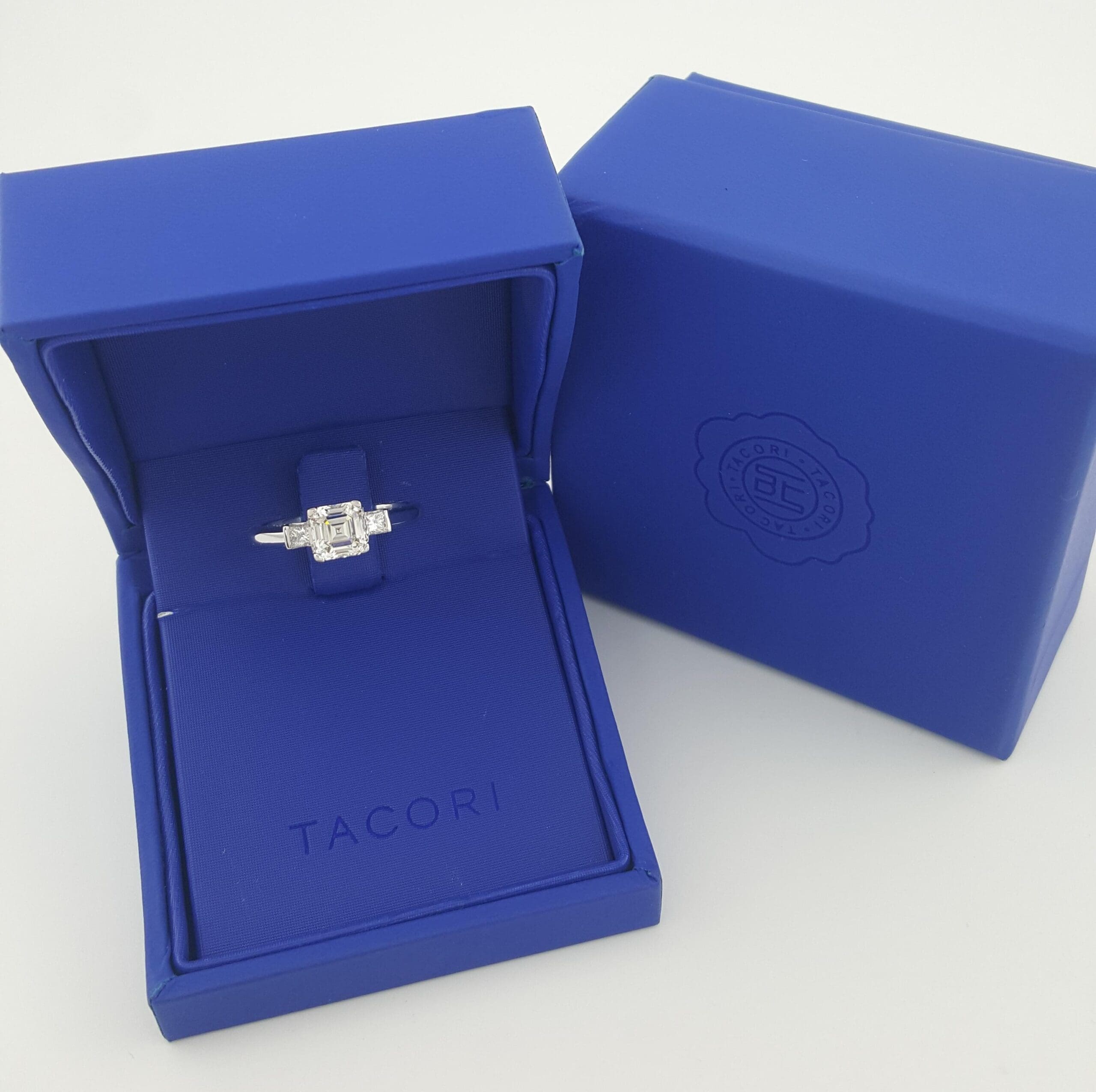 Tacori Asscher Cut Diamond 3-Stone Platinum Engagement Ring 1.23 ct Rtl $10.5K