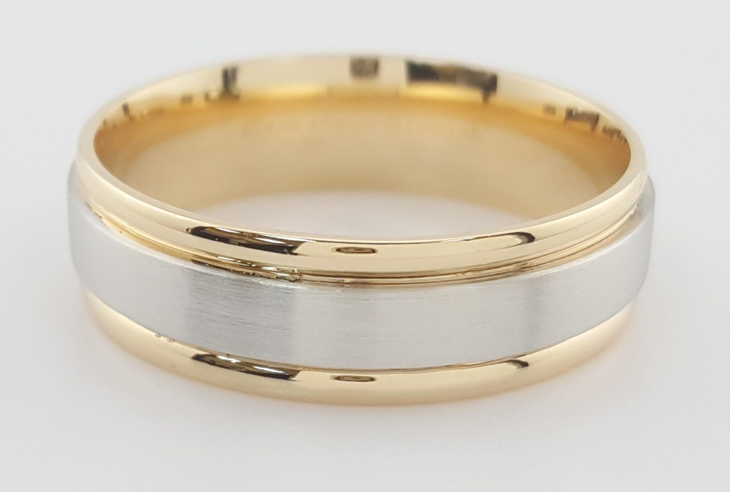 Men's 18k Yellow Gold Platinum Wedding Band Ring 6.5 mm 8.5 grams Size 11