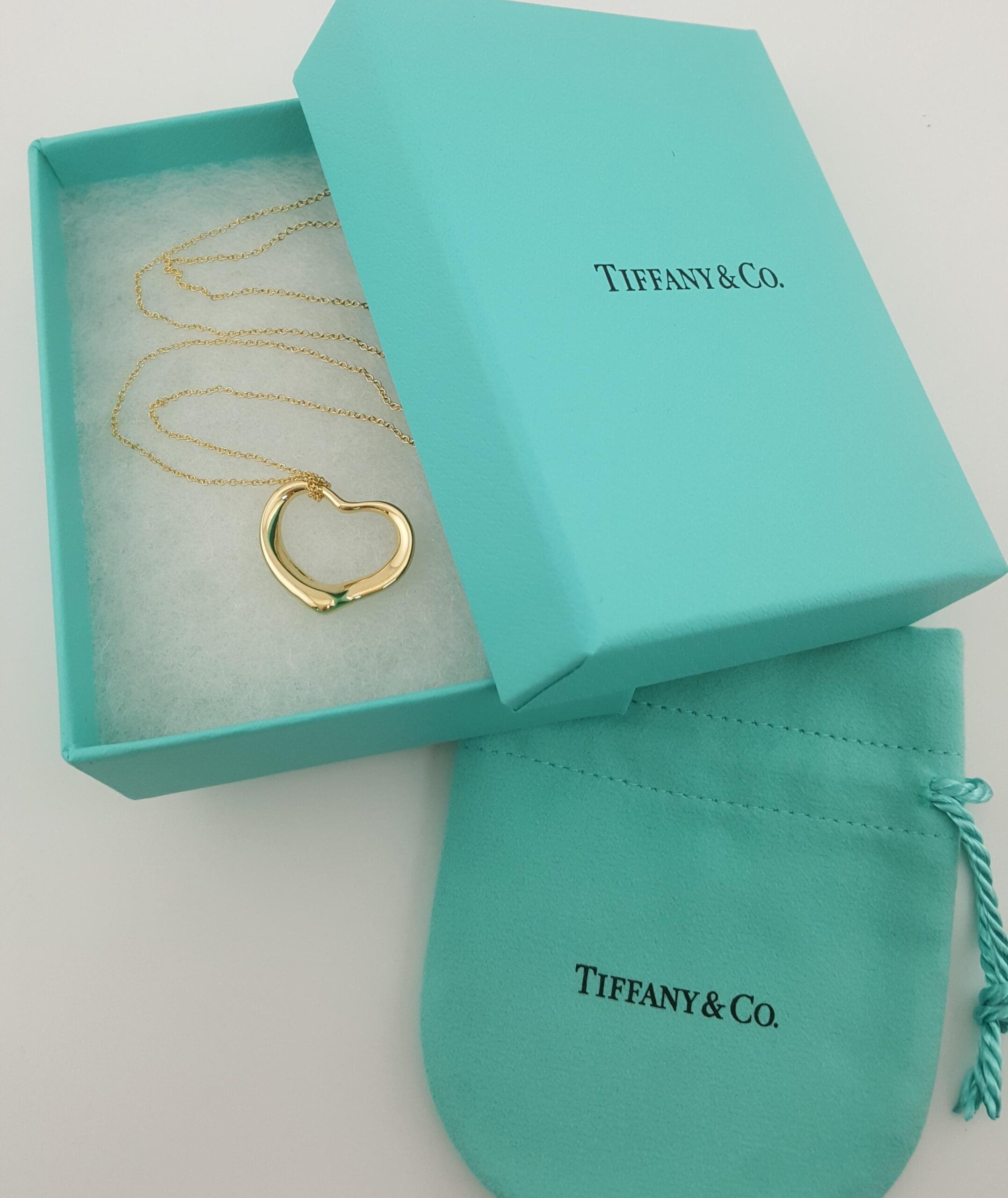 Tiffany & Co Elsa Peretti® 18K Yellow Gold Medium 22mm Open Heart Pendant 18"