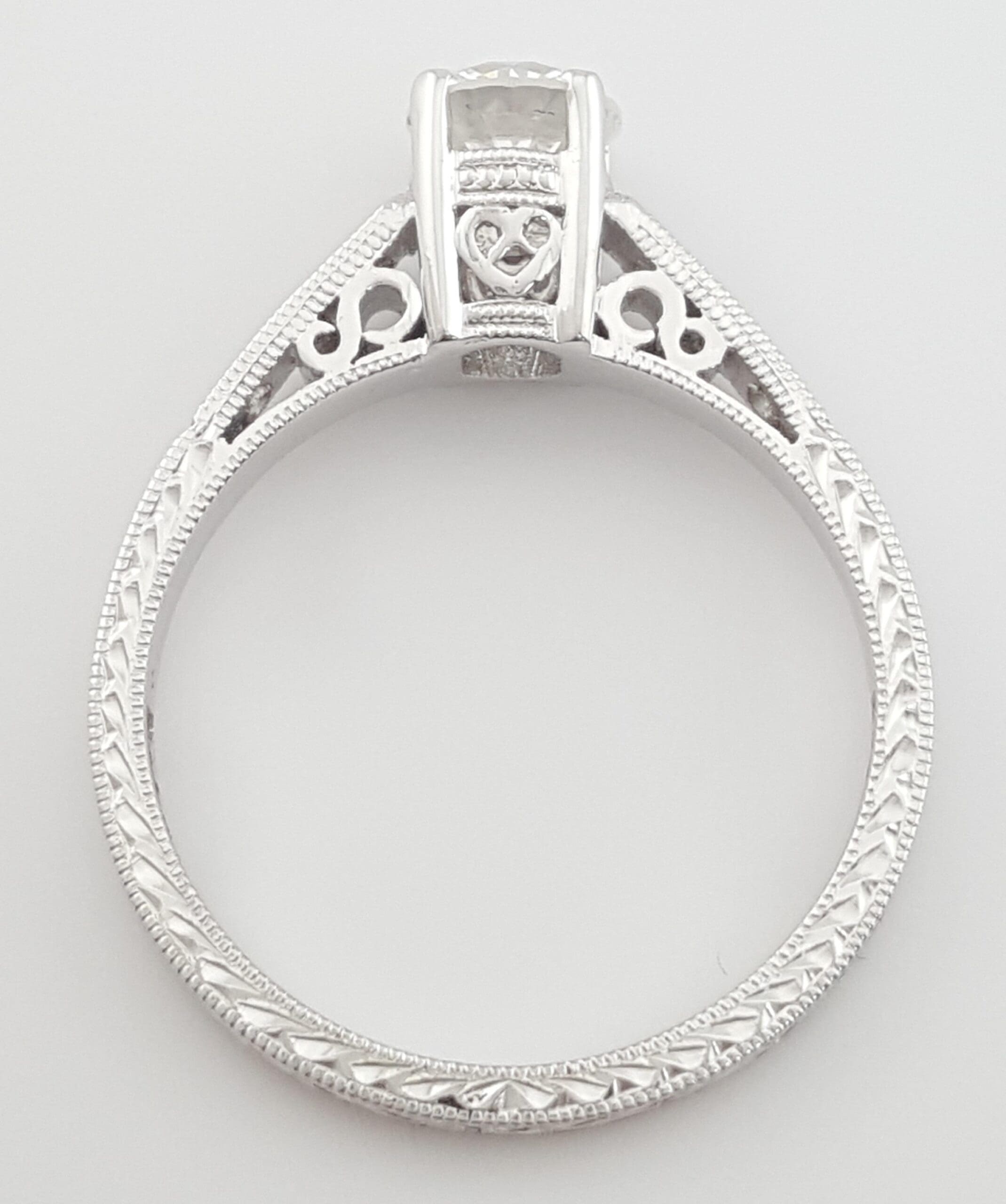 Simply Tacori Round Solitaire Engagement Ring 67299 18K Gold 0.69 ct Rtl $4,500