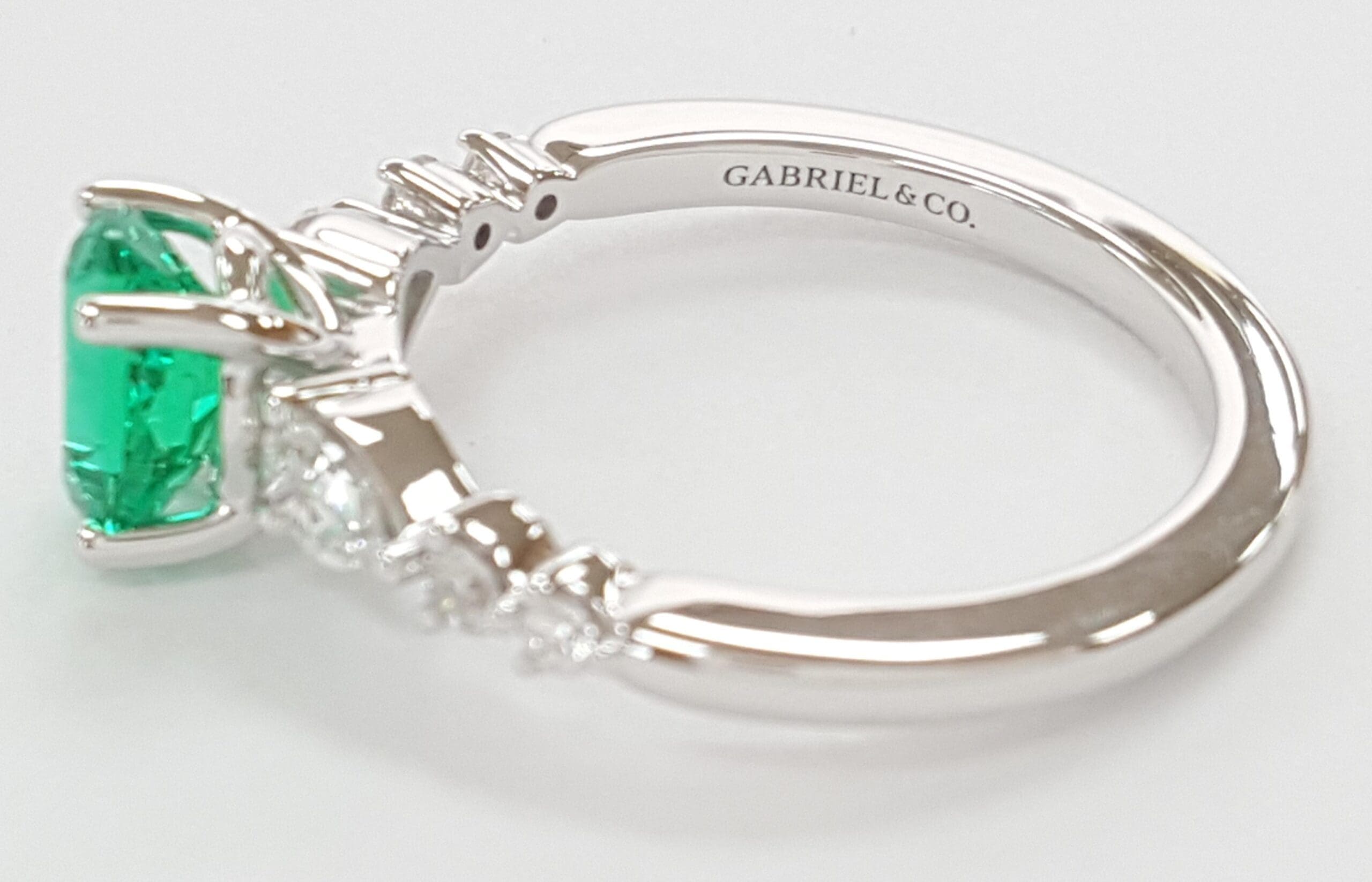 Gabriel & Co. Oval Green Emerald & Diamond 14k White Gold Ring 1.1 ct Retail $5K