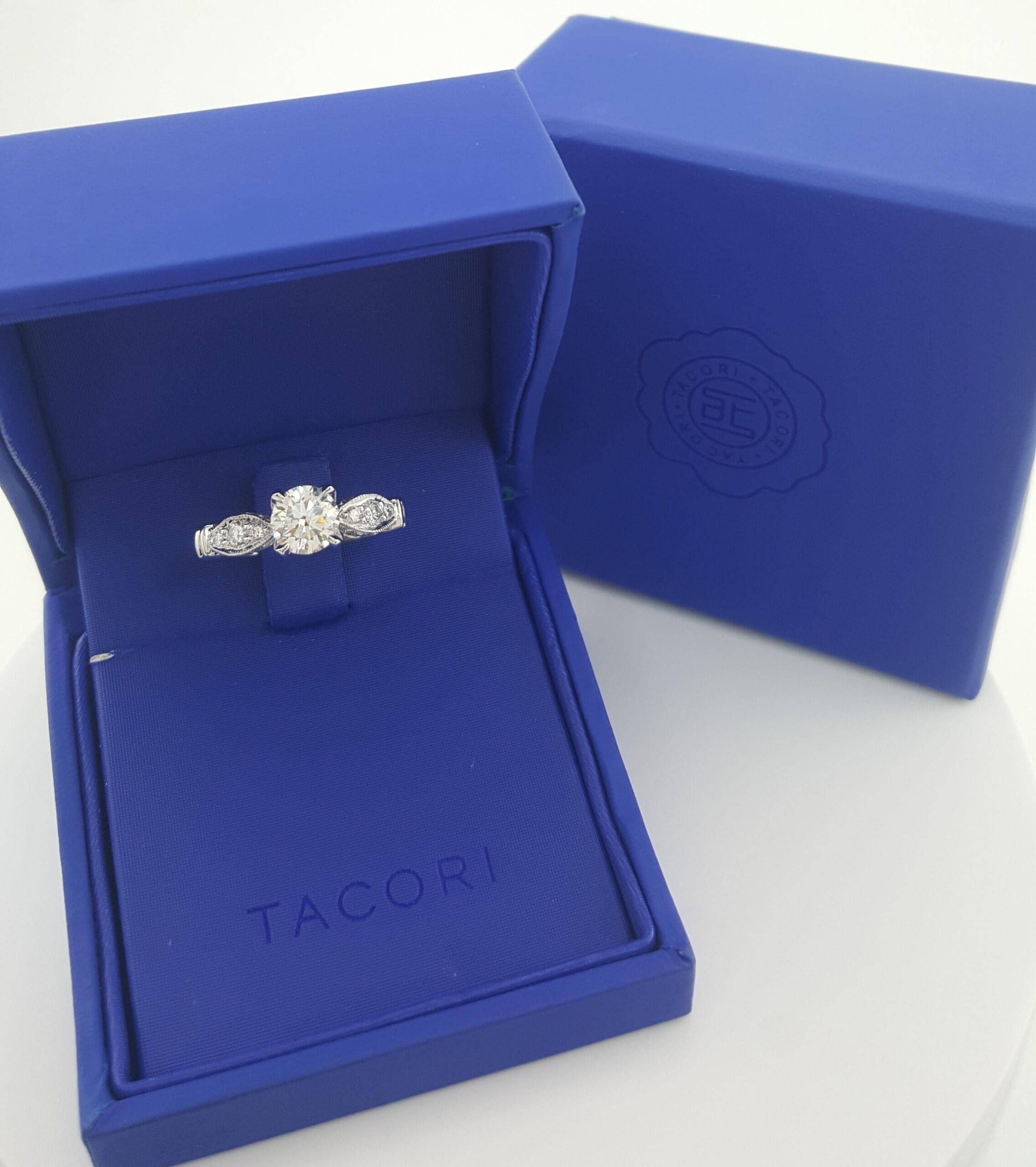 Tacori Round Diamond 67264 Engagement Ring 1.42 ct Platinum Retail $10,200
