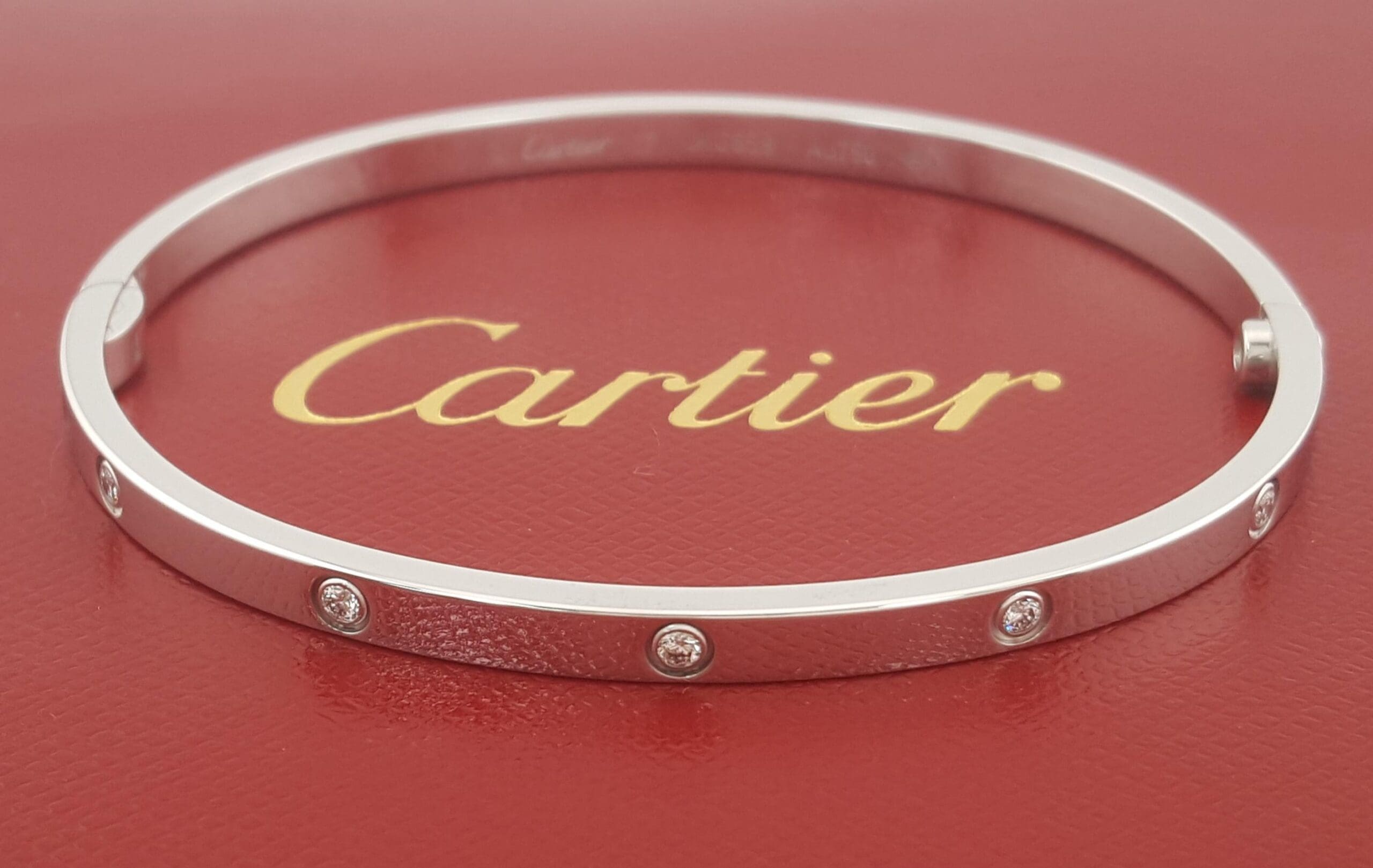Cartier LOVE 18K White Gold 10 Diamonds 0.21 ct Small Bracelet SZ 17 Rtl $11,700