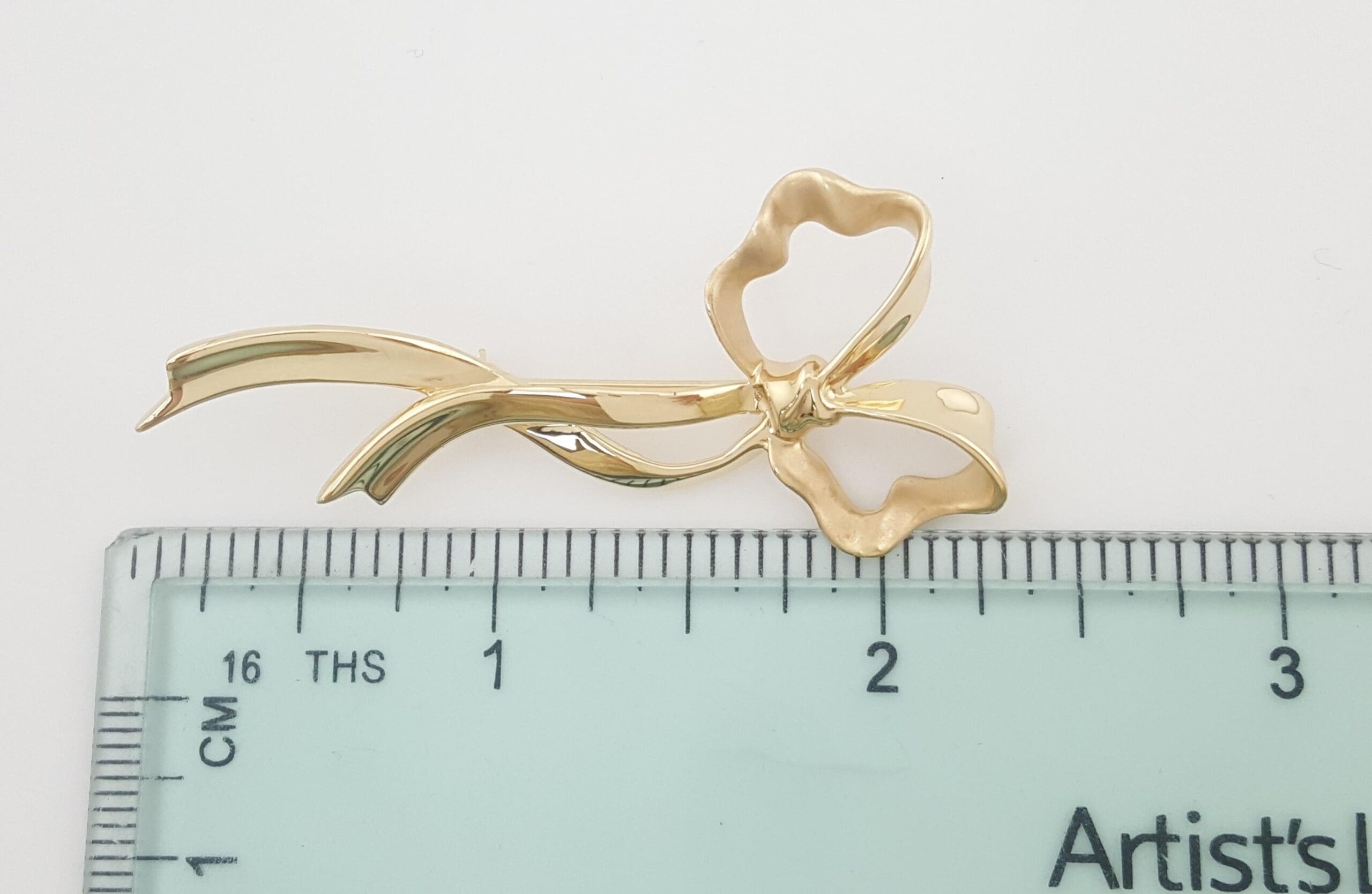 Vintage Tiffany & Co 18K Yellow Gold Ribbon Bow Brooch 2.2" 8.5 Grams