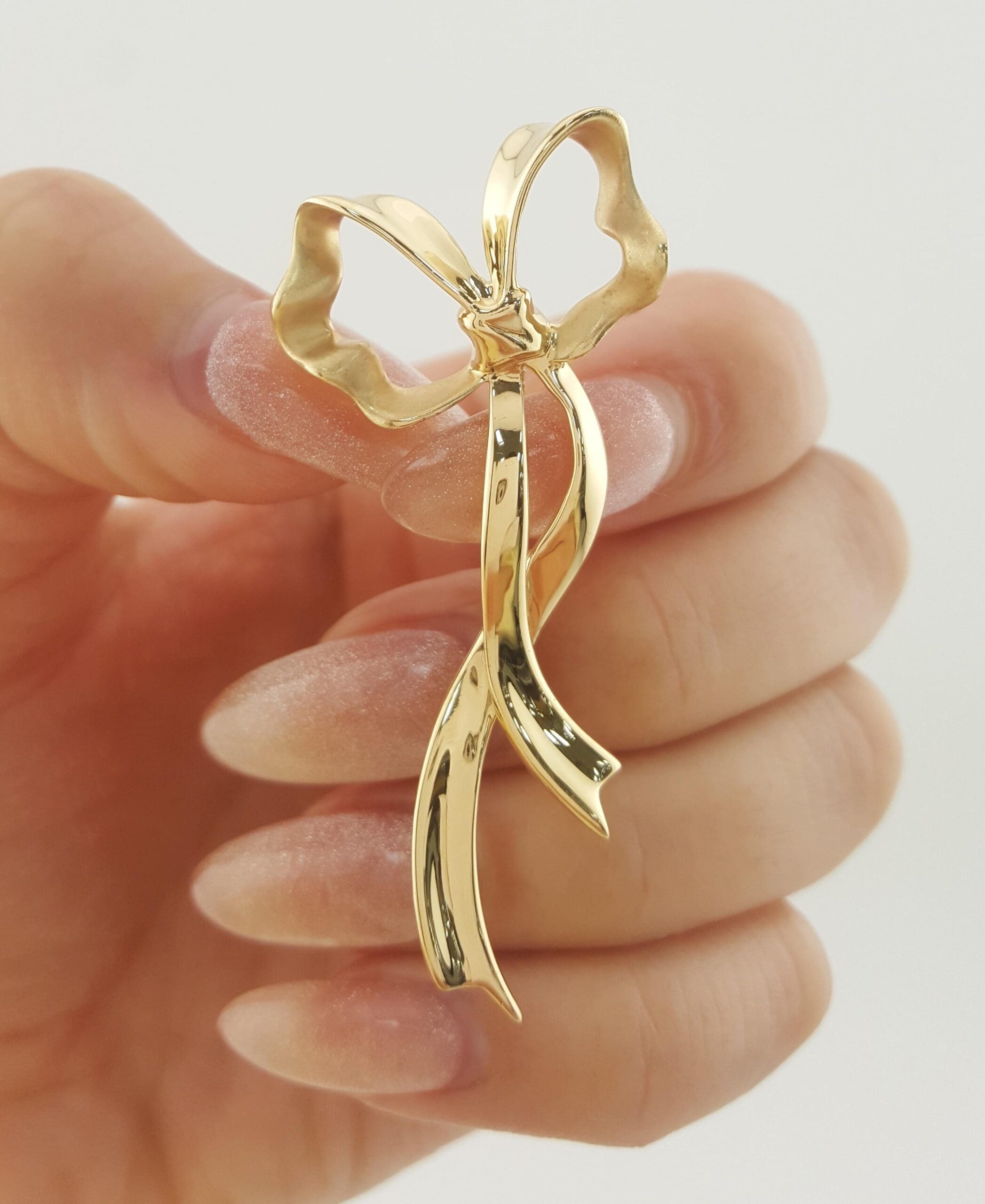 Vintage Tiffany & Co 18K Yellow Gold Ribbon Bow Brooch 2.2" 8.5 Grams