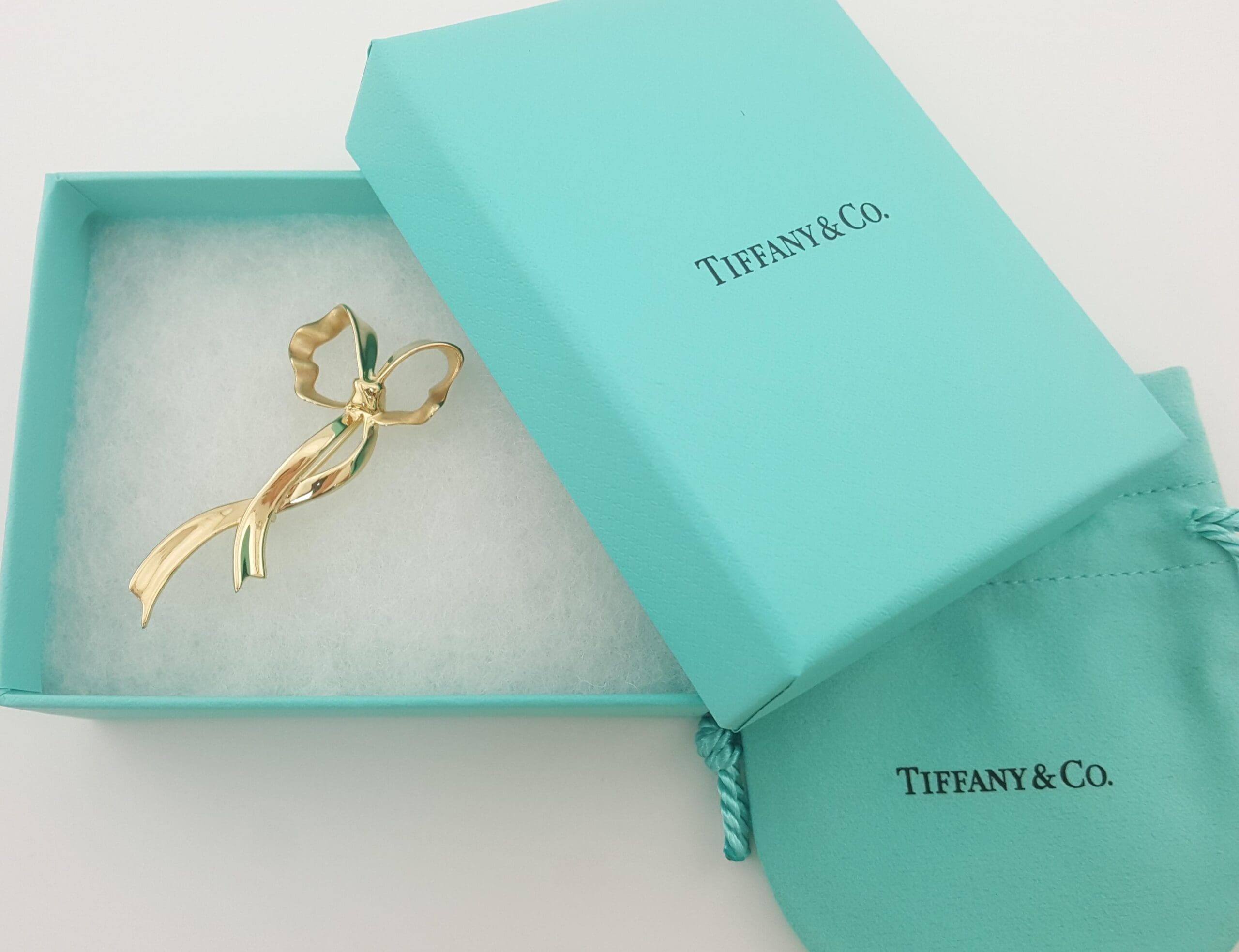 Vintage Tiffany & Co 18K Yellow Gold Ribbon Bow Brooch 2.2" 8.5 Grams