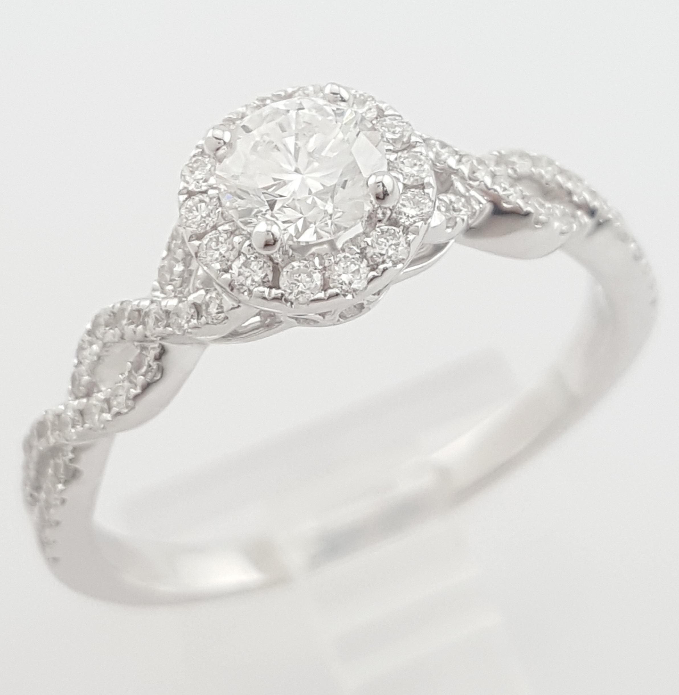The Leo First Light Round Diamond Halo Engagement Ring 0.88 ct 14K W Gold $4,600