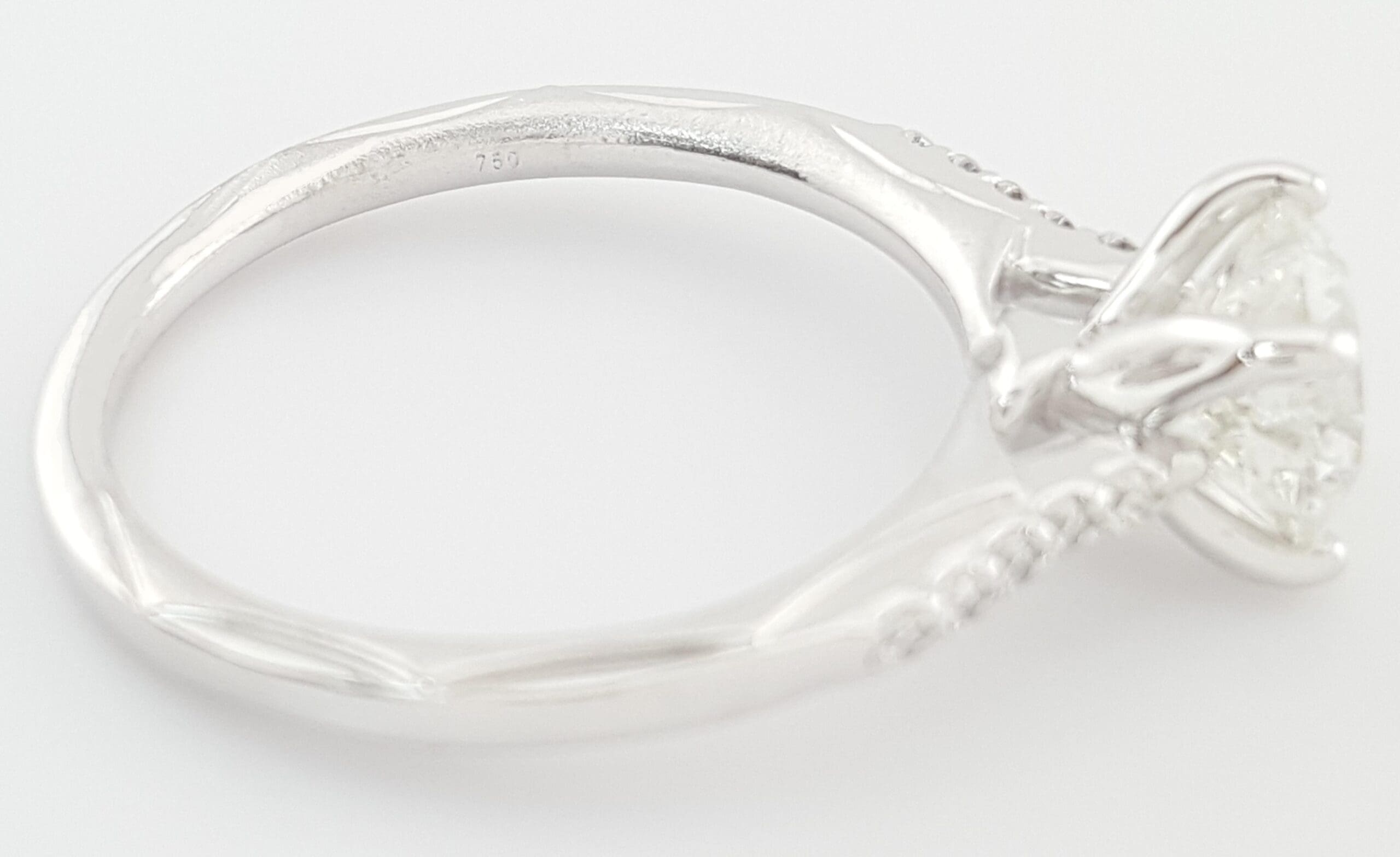 Ritani Round Diamond Engagement Ring 1.3 ct 18k White Gold 1RZ2841 Retail $6,400