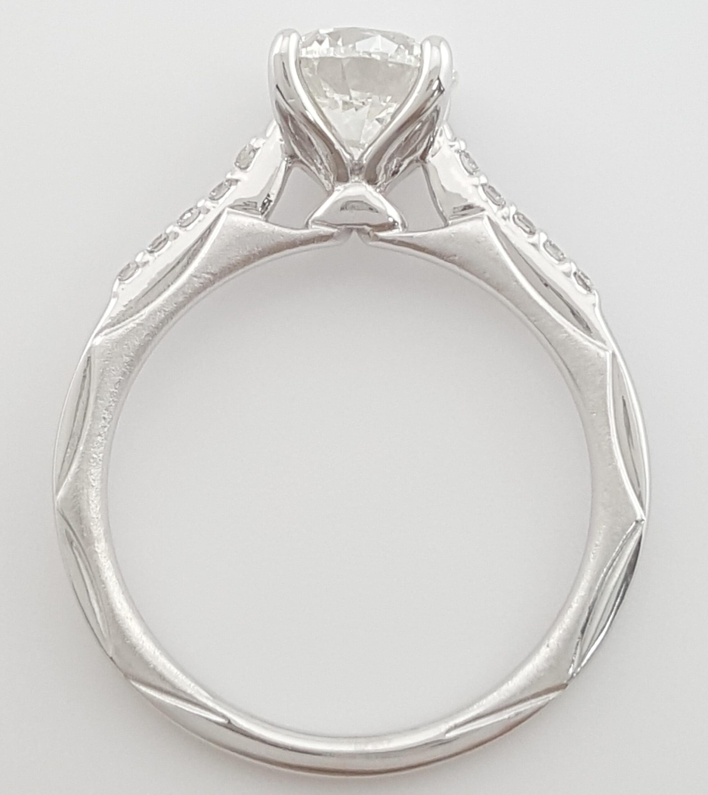 Ritani Round Diamond Engagement Ring 1.3 ct 18k White Gold 1RZ2841 Retail $6,400