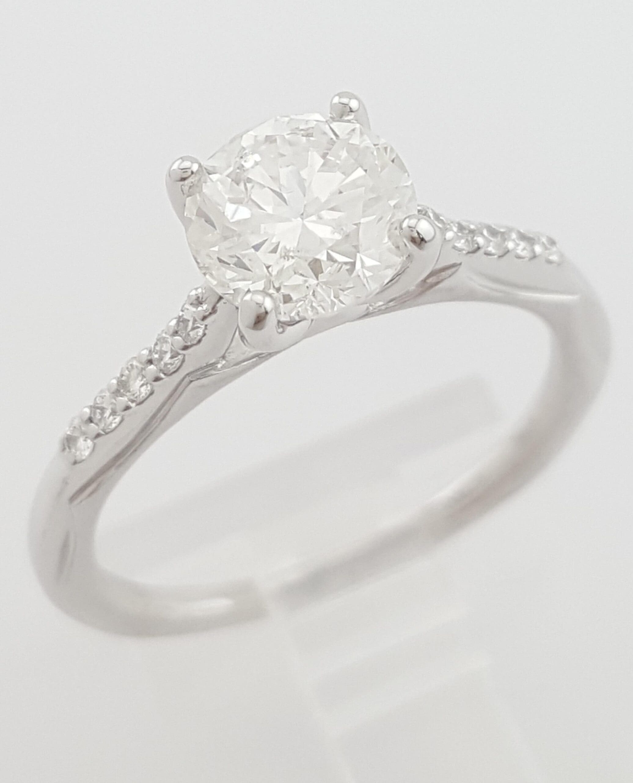 Ritani Round Diamond Engagement Ring 1.3 ct 18k White Gold 1RZ2841 Retail $6,400