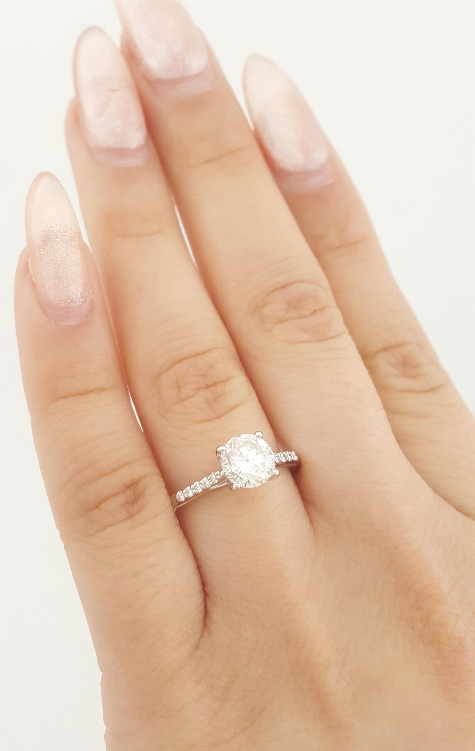 Ritani Round Diamond Engagement Ring 1.3 ct 18k White Gold 1RZ2841 Retail $6,400