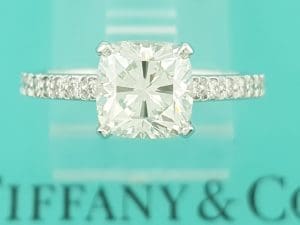Tiffany & Co Novo Cushion Cut Diamond Engagement Ring 1.55 ct Plat Rtl $20,200