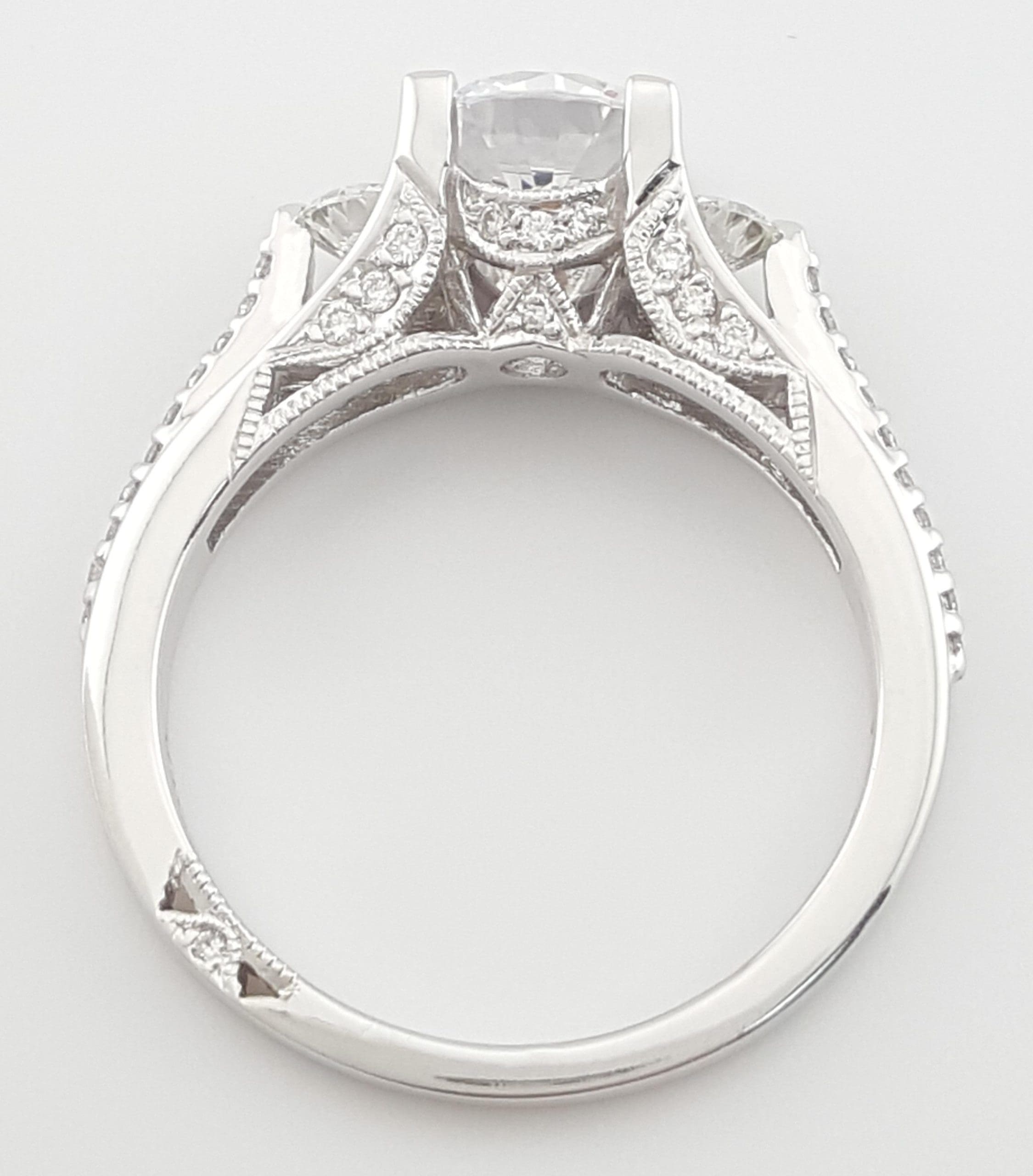 Tacori Round Semi-Mount Three Stone 67295 Engagement Ring 0.5 ct 18k Gold $4,580