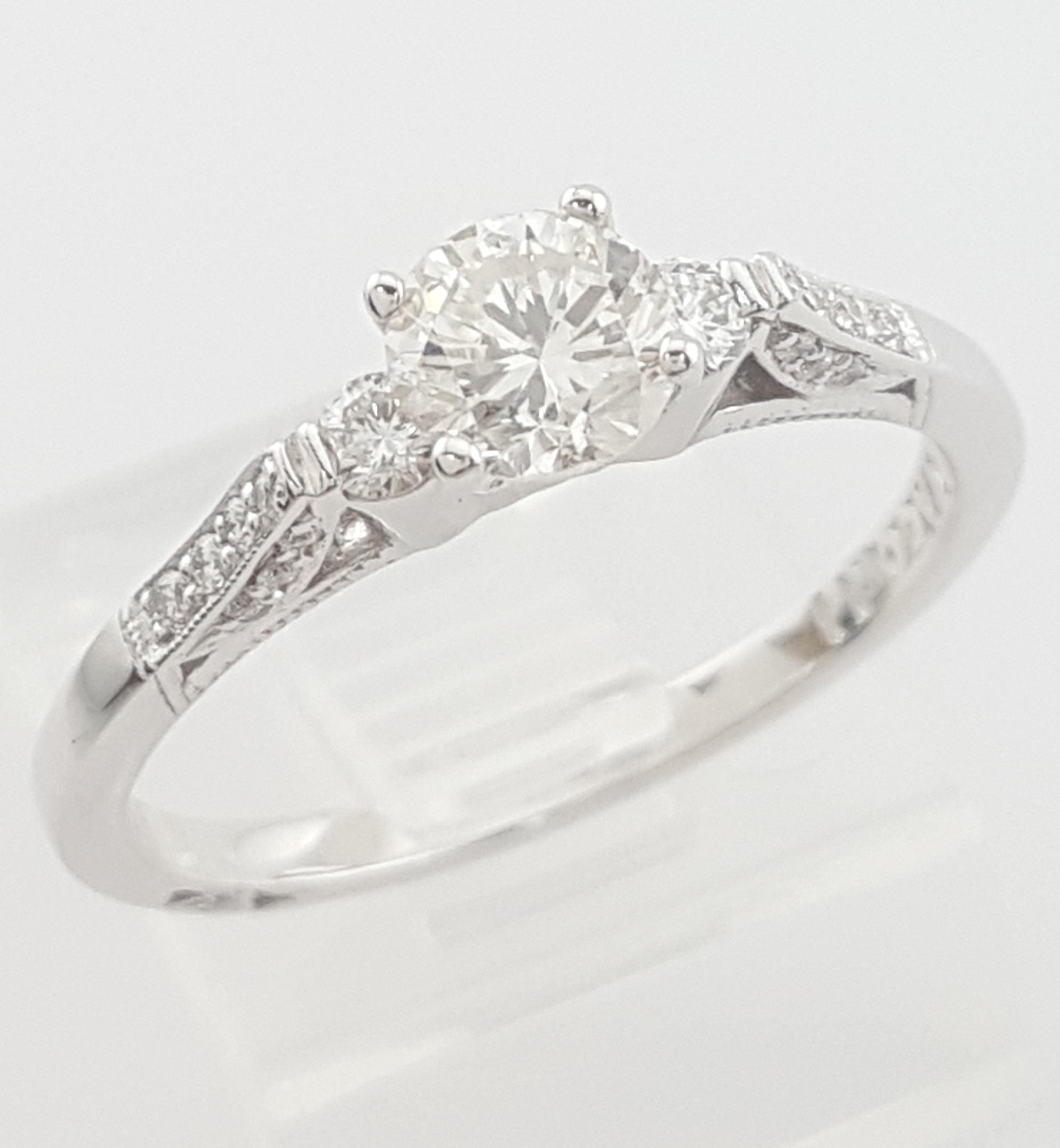 Tacori Round Diamond Three Stone Engagement Ring 0.68 ct 18k White Gold $4,580
