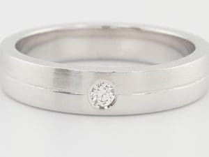 Round Diamond Men's Wedding Band Ring 0.05 ct 18K White Gold 4.5 mm 7 Grams