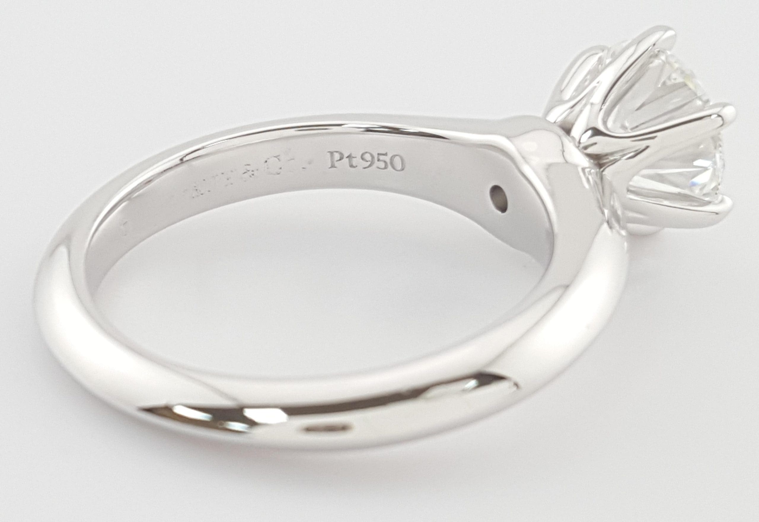 Tiffany & Co Round Diamond Solitaire Platinum Engagement Ring 1.12 ct Rtl $27K