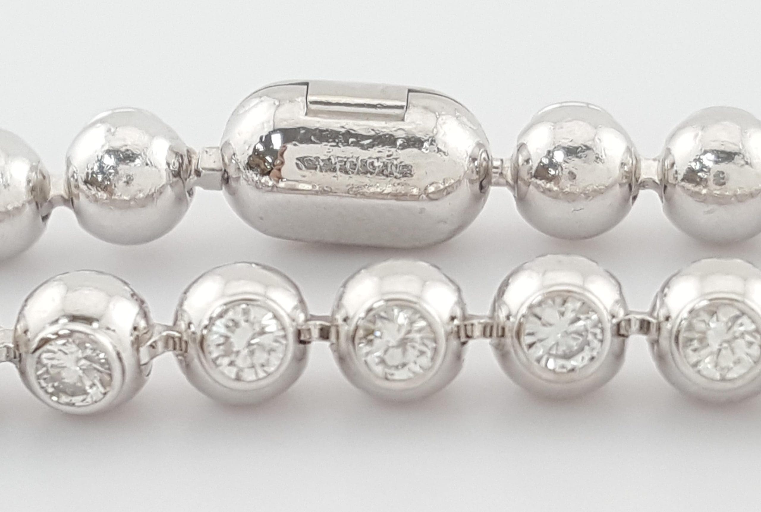 Cartier Paris Nouvelle Vague Diamond Bracelet 2 ct 18K White Gold