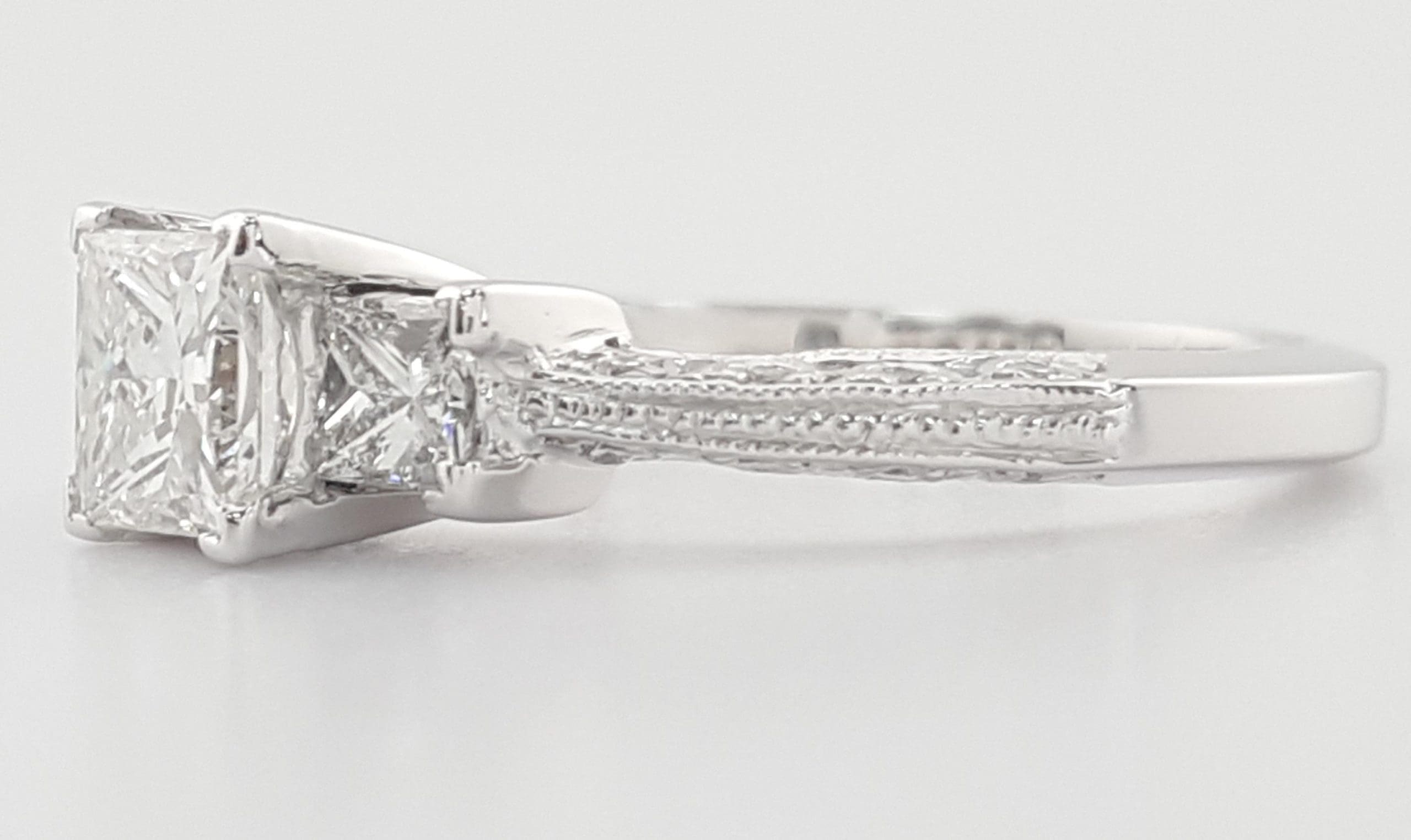 Tacori Princess Diamond Three Stone Engagement Ring 1.01 ct Platinum
