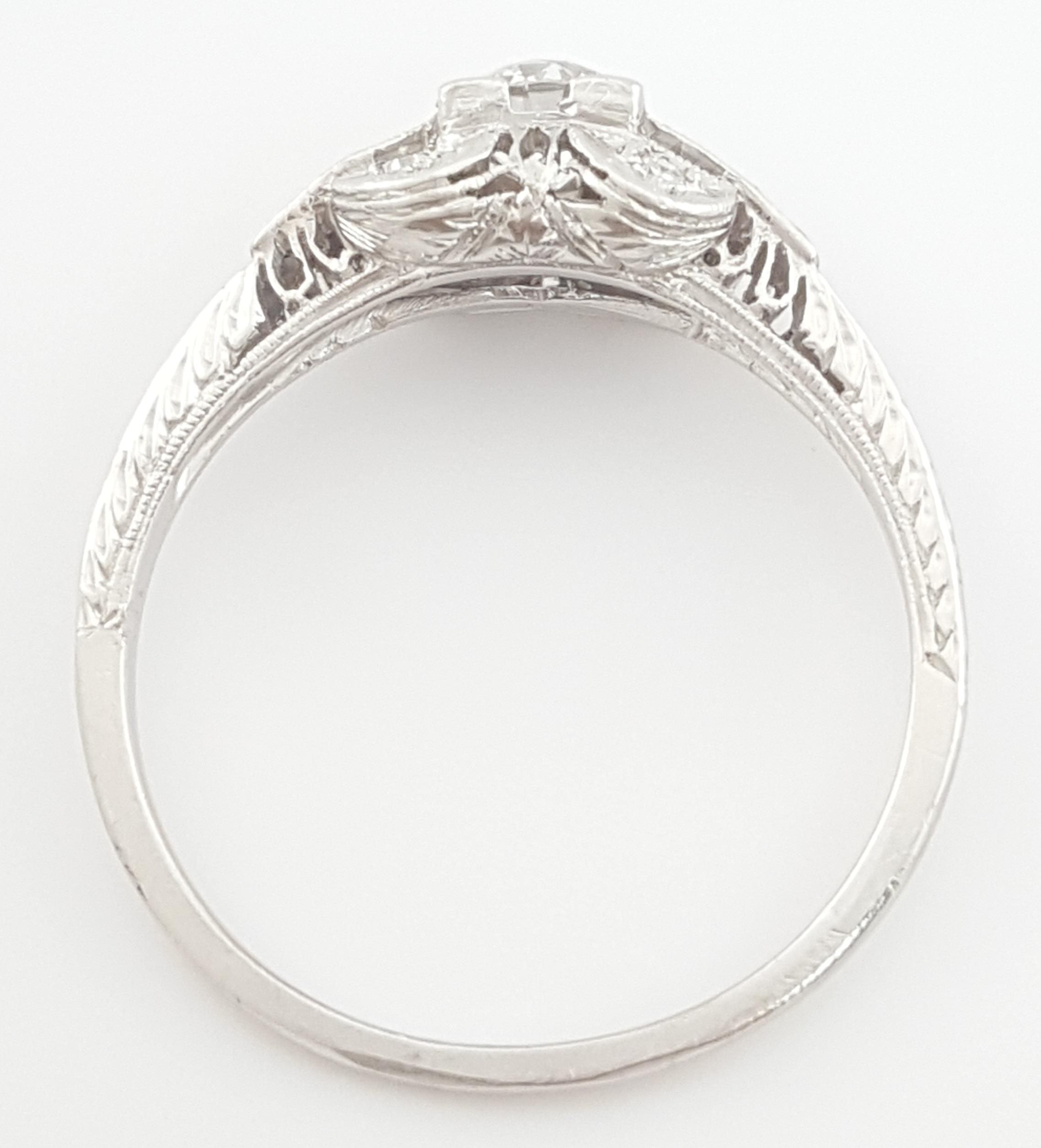 Antique Art Deco Old European Cut Diamond Engagement Ring 0.55 ct Platinum