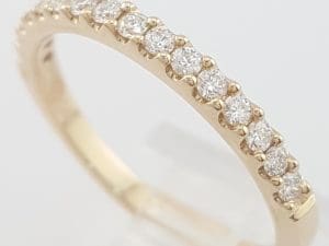 Half Circle Round Diamond Shared Prong Wedding Band 0.25 ct 14k Gold 2.2 mm