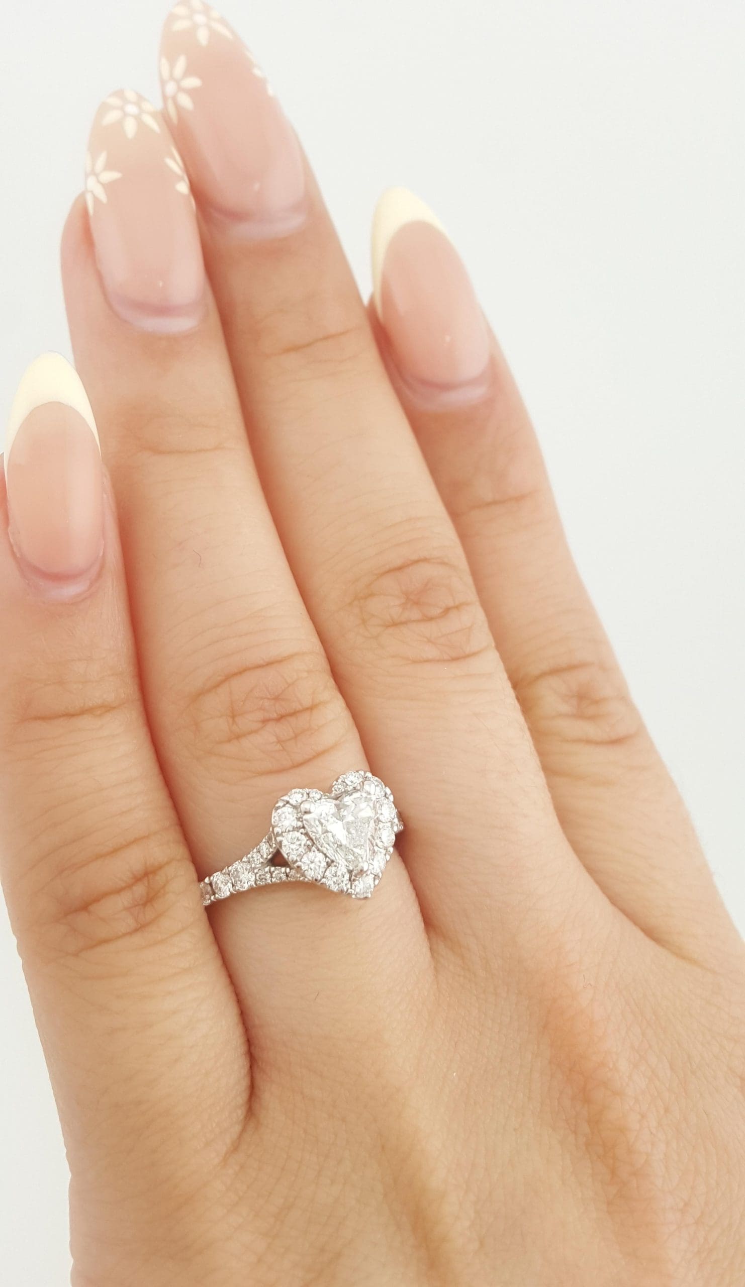 Neil Lane Heart Halo Diamond Engagement Ring 14K White Gold 1.38 ct Rtl $6K