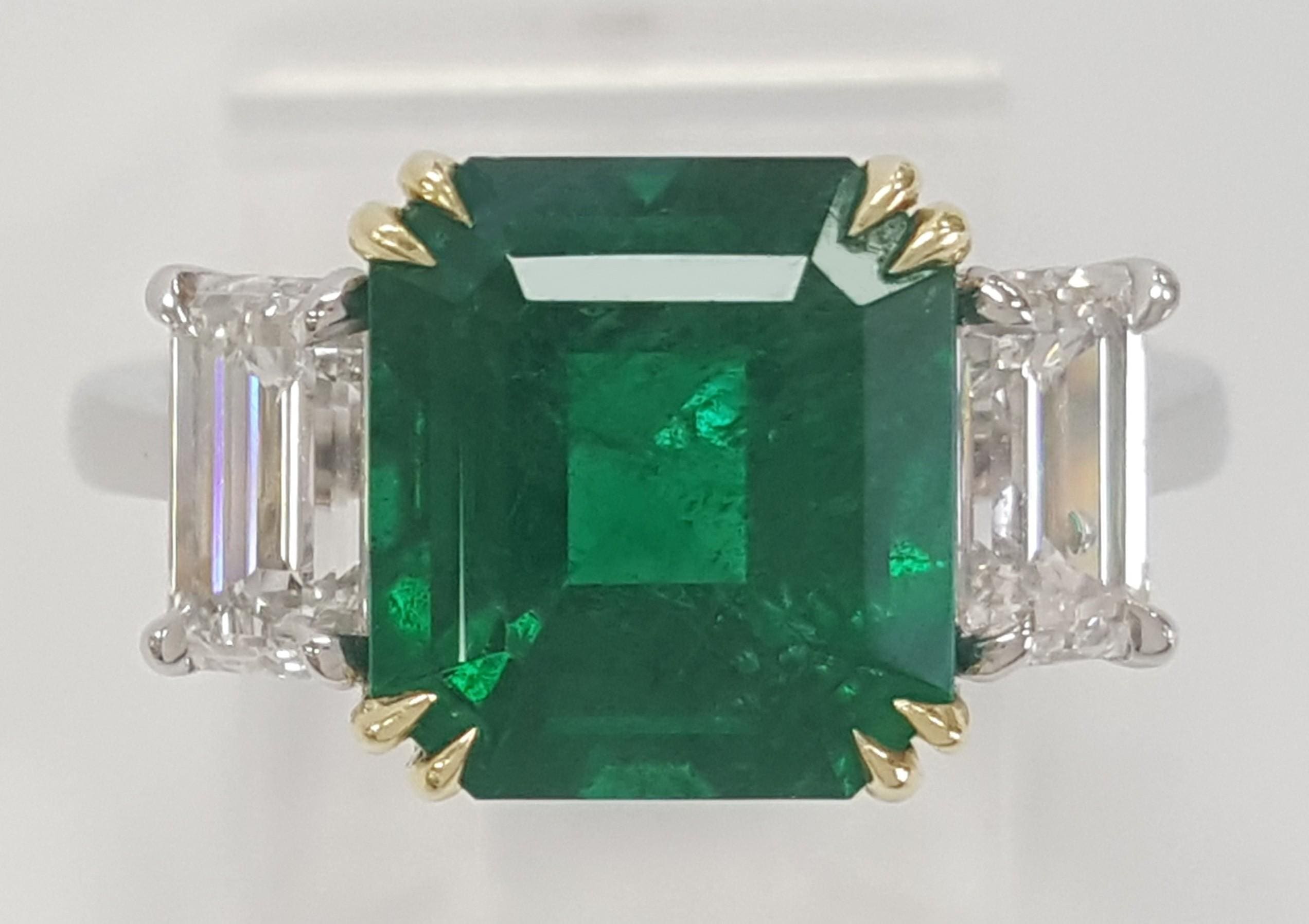 Vintage Tiffany & Co. Three 3 Stone Emerald Ring 5.71 ct Platinum & 18k 1980's