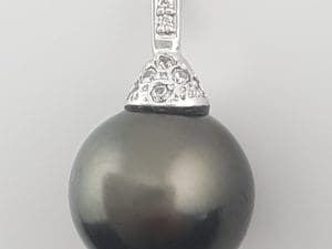 Tahitian Pearl & Diamond Pendant 12.5 mm 14K White Gold 0.12 ct 3.5 Grams
