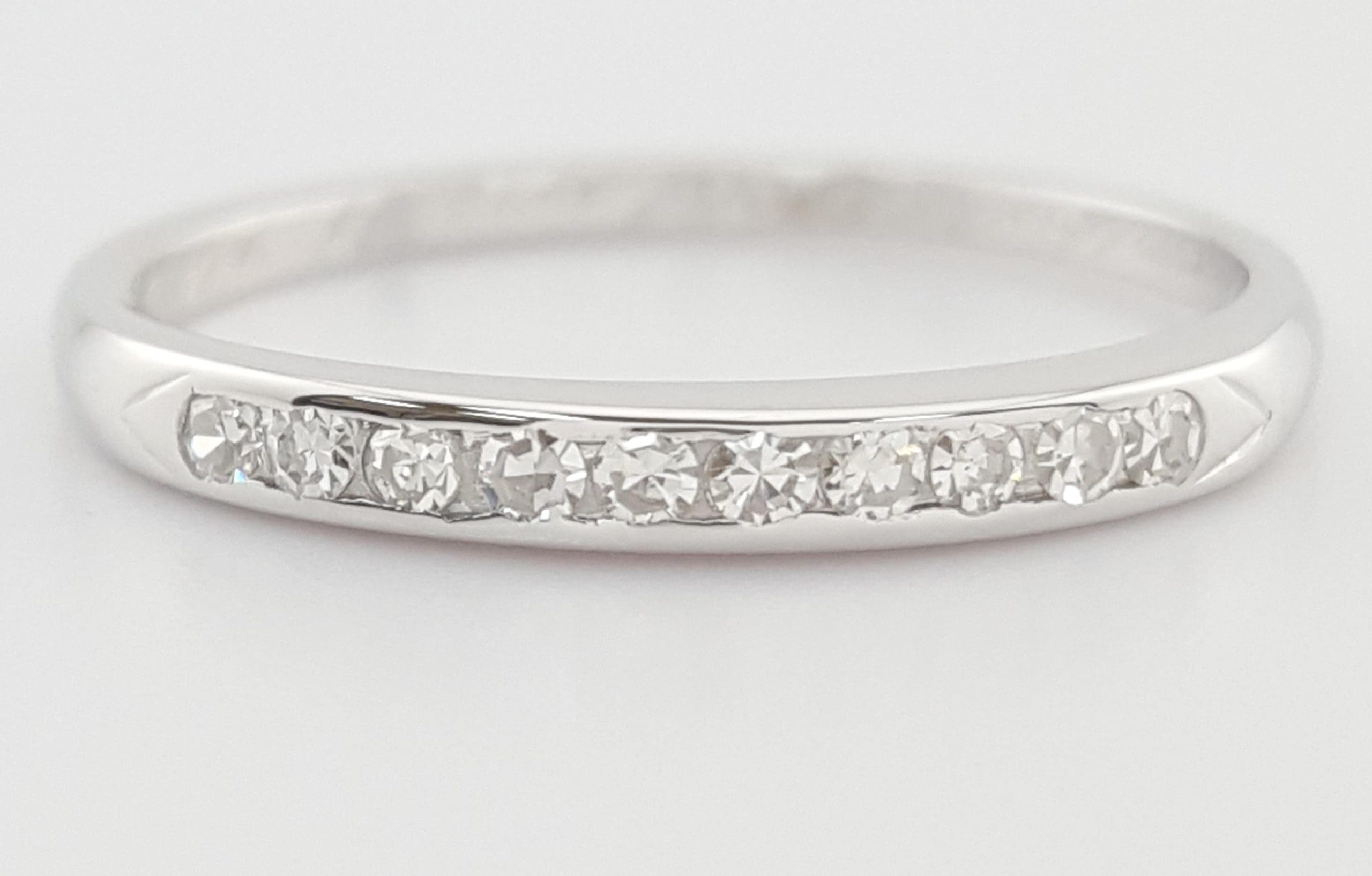 Vintage Single Cut Diamond Channel Set Wedding Band 0.1 ct 2.2 mm 18k W Gold