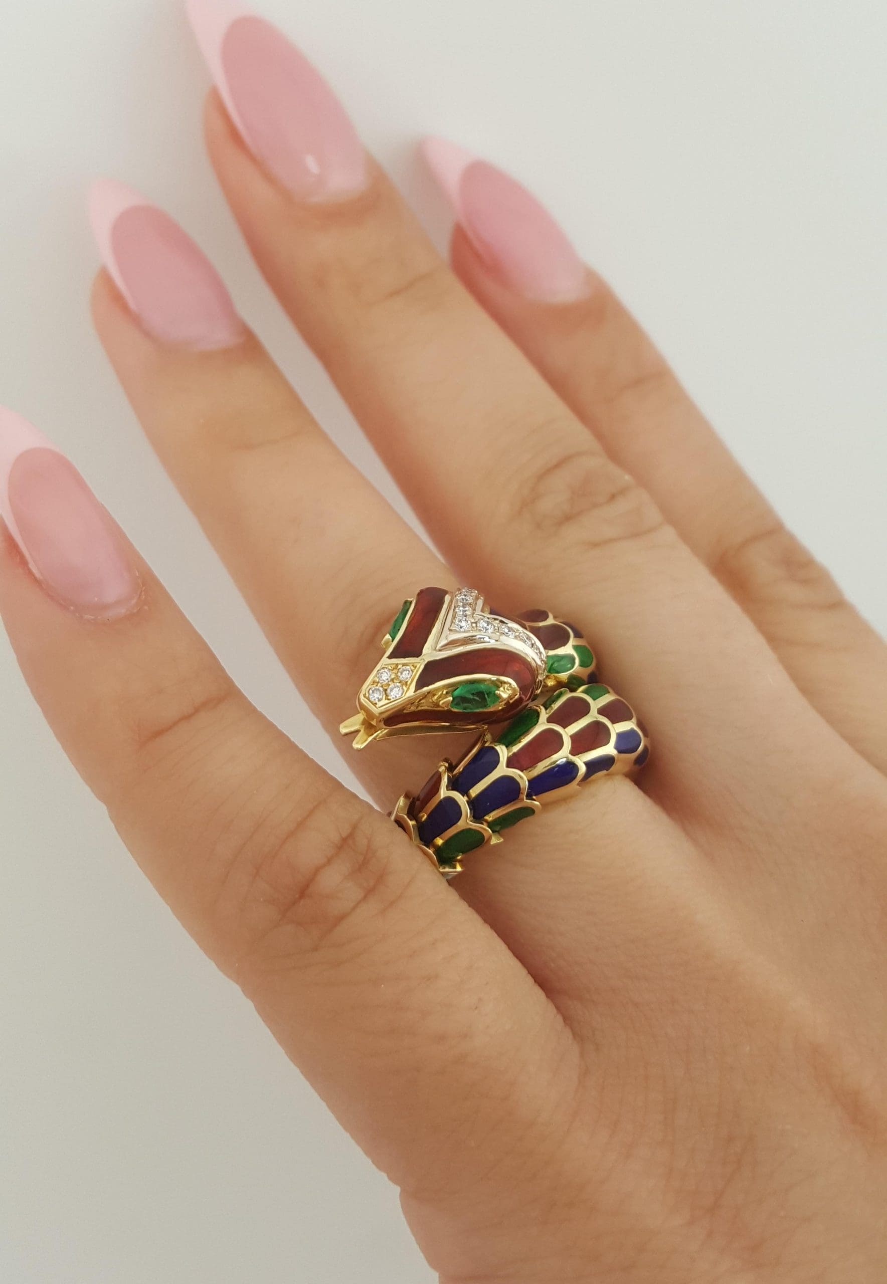 Enamel Diamond Emerald Snake Viper Flex Ring 18K Gold Italy 21.5 Grams