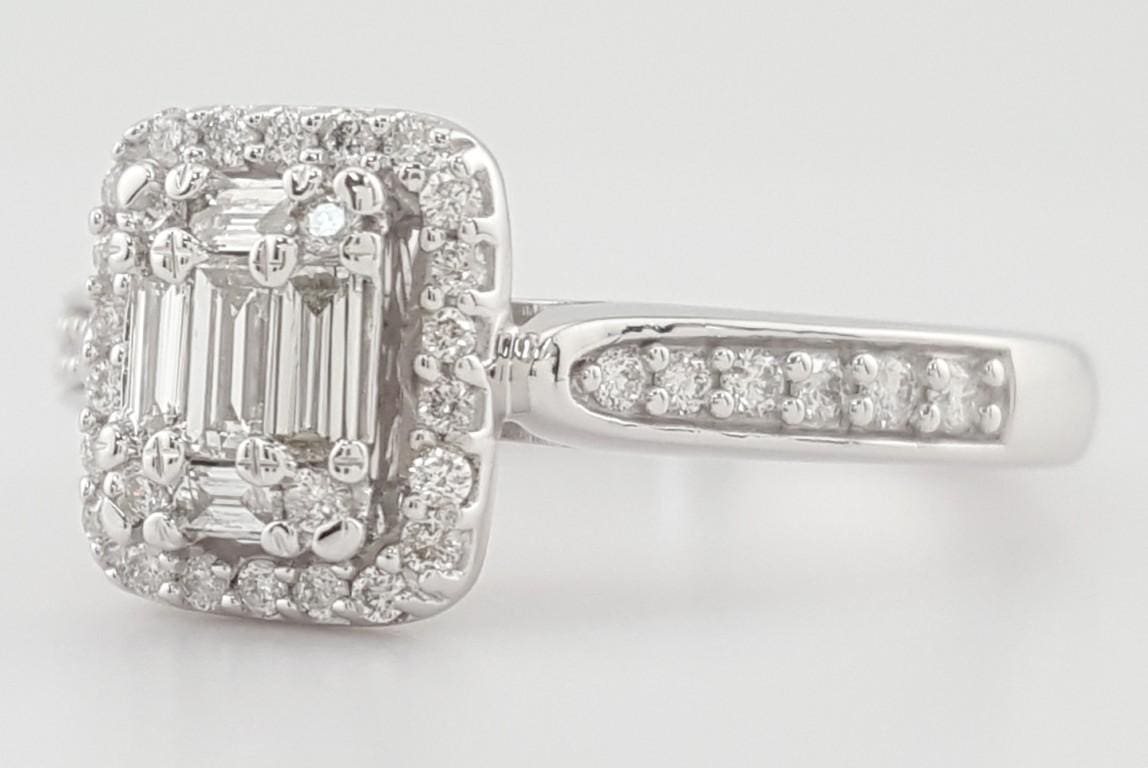 Cluster Diamond Halo Engagement Ring 0.5 ct 14k White Gold Retail $2,500