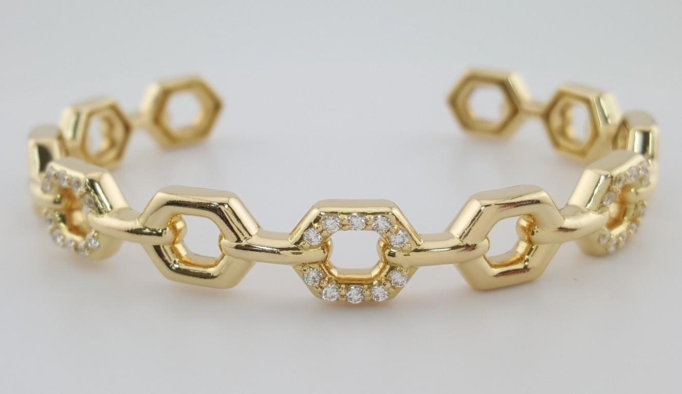 Gumuchian Honeybee Cuff Bangle 18K Yellow Gold Round Diamond 0.44 ct Retail $15K